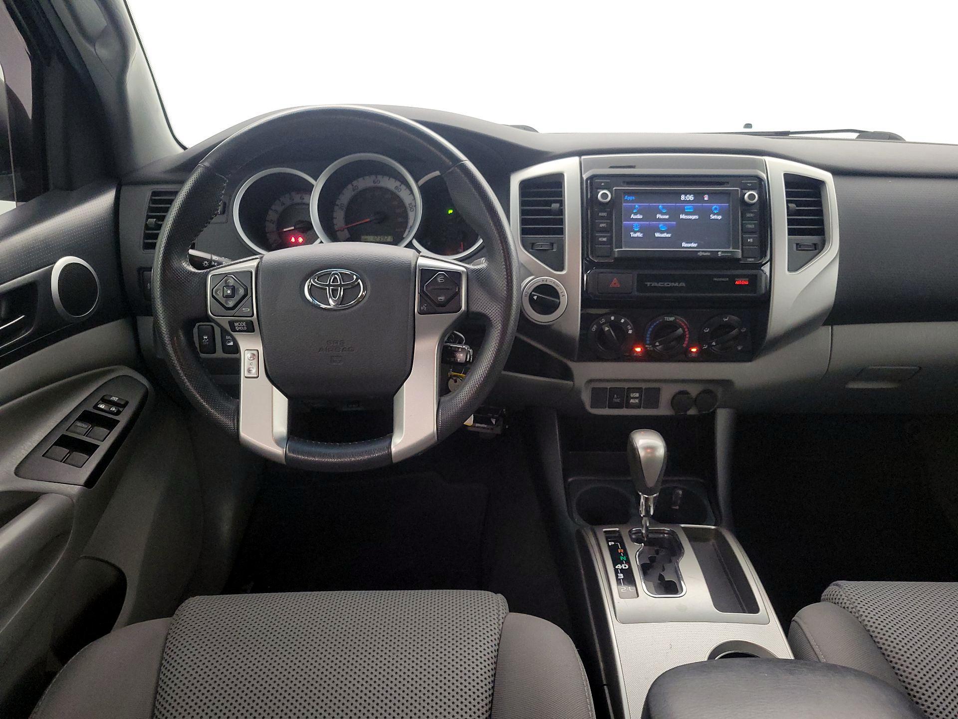 Thumbnail: 2015 Toyota Tacoma - 10