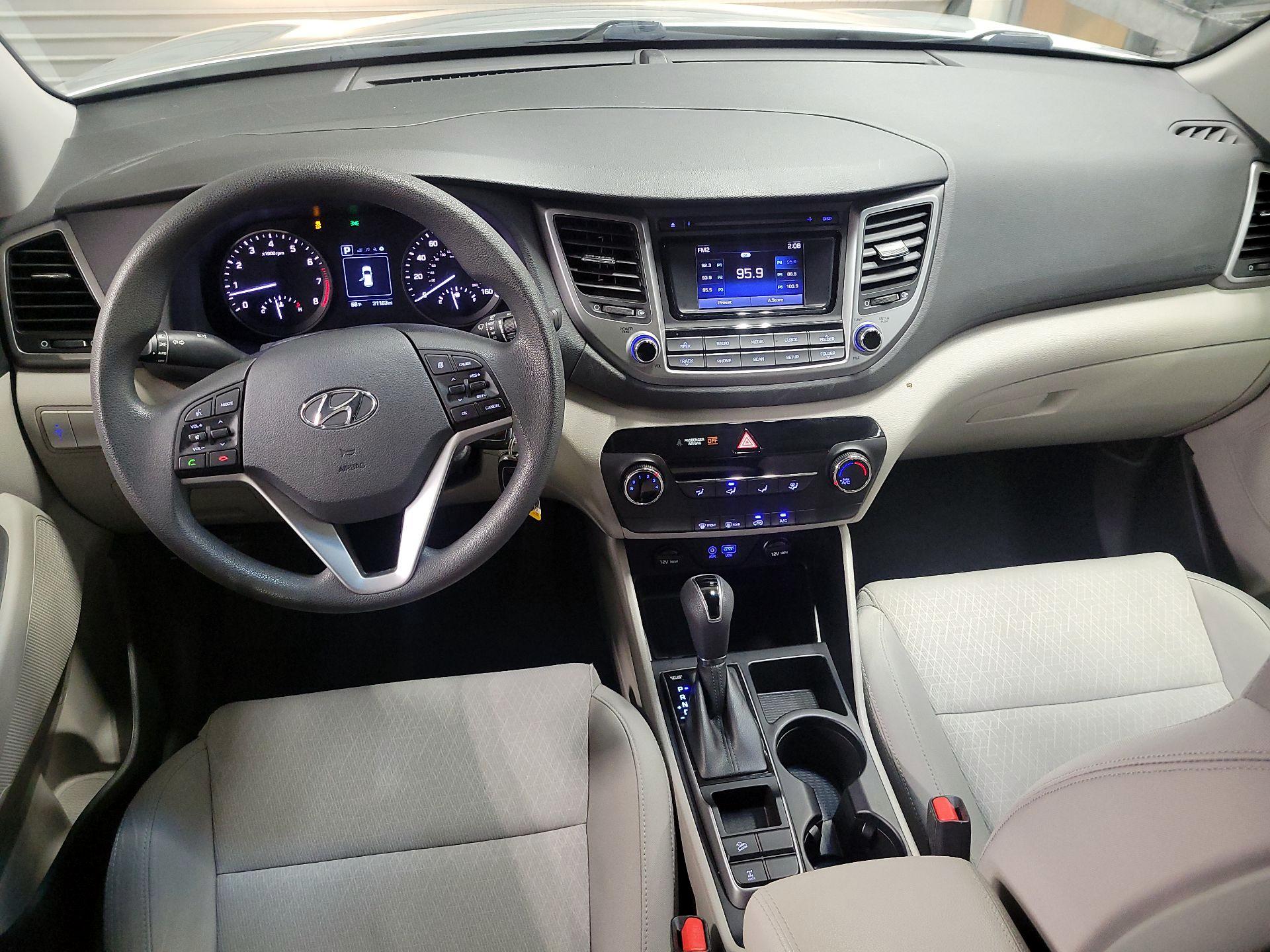Thumbnail: 2018 Hyundai Tucson - 9