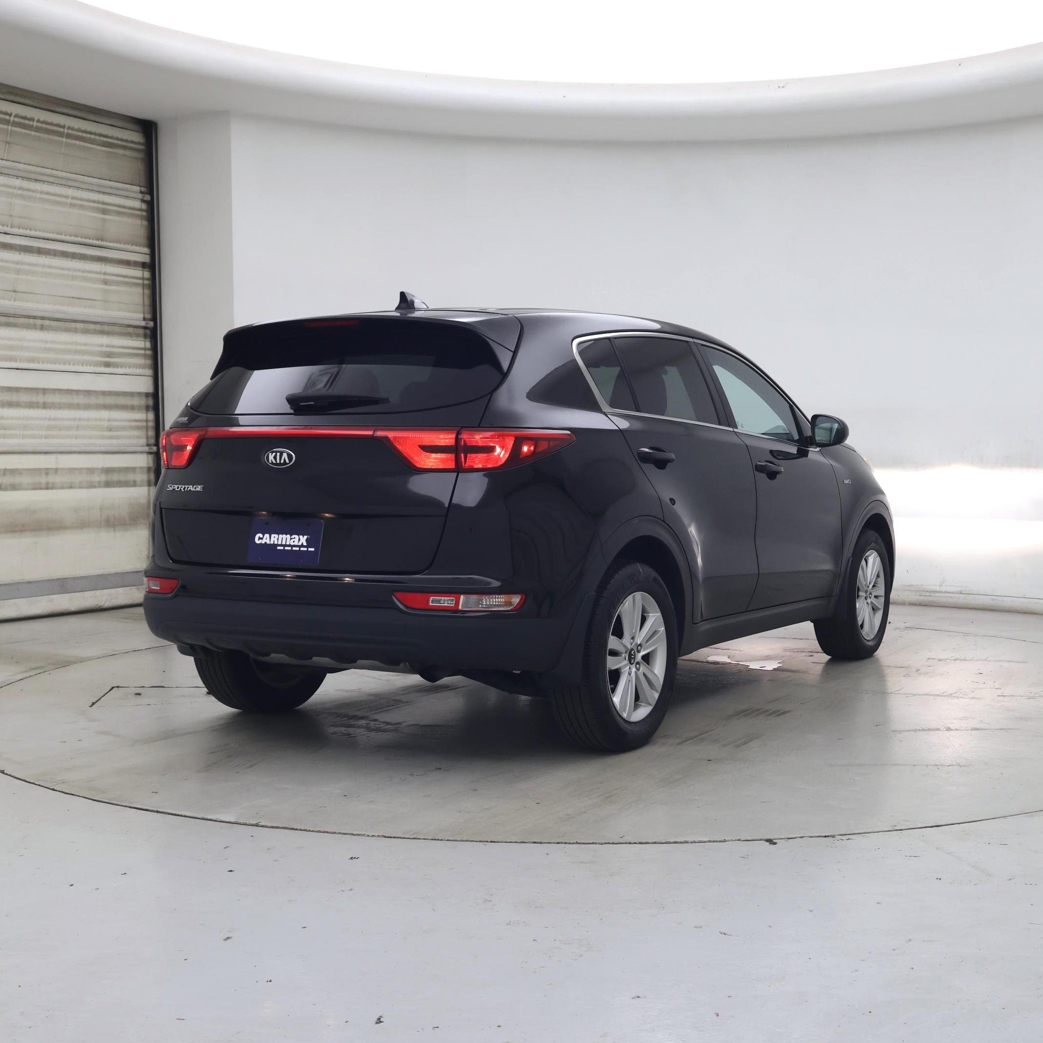 Thumbnail: 2019 Kia Sportage - 8