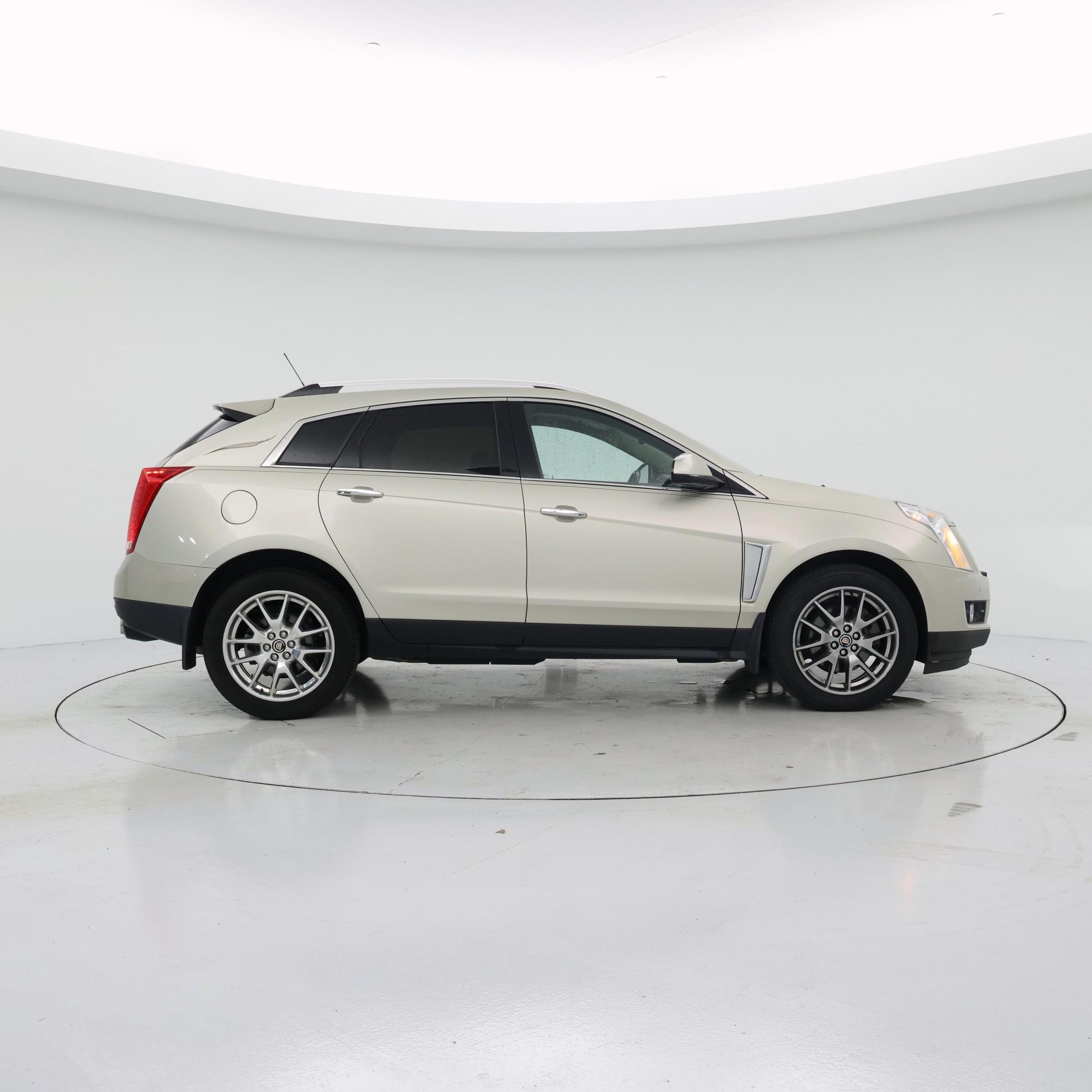 Thumbnail: 2015 Cadillac SRX - 7