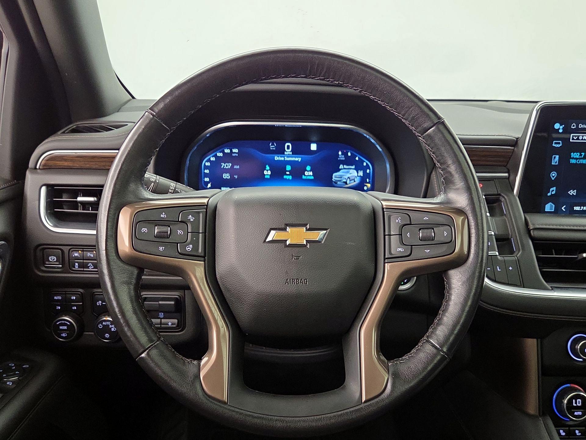 Thumbnail: 2022 Chevrolet Suburban - 10