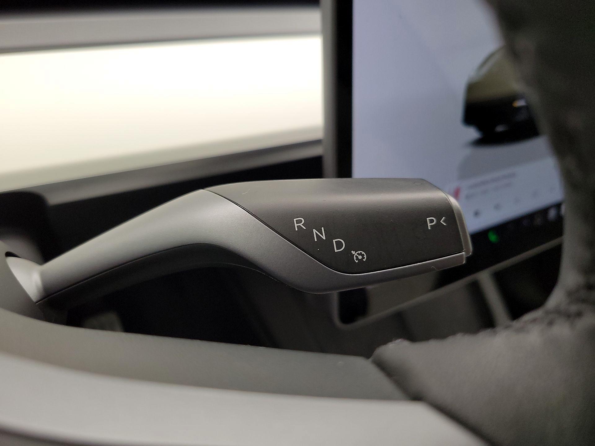 Thumbnail: 2022 Tesla Model Y - 16
