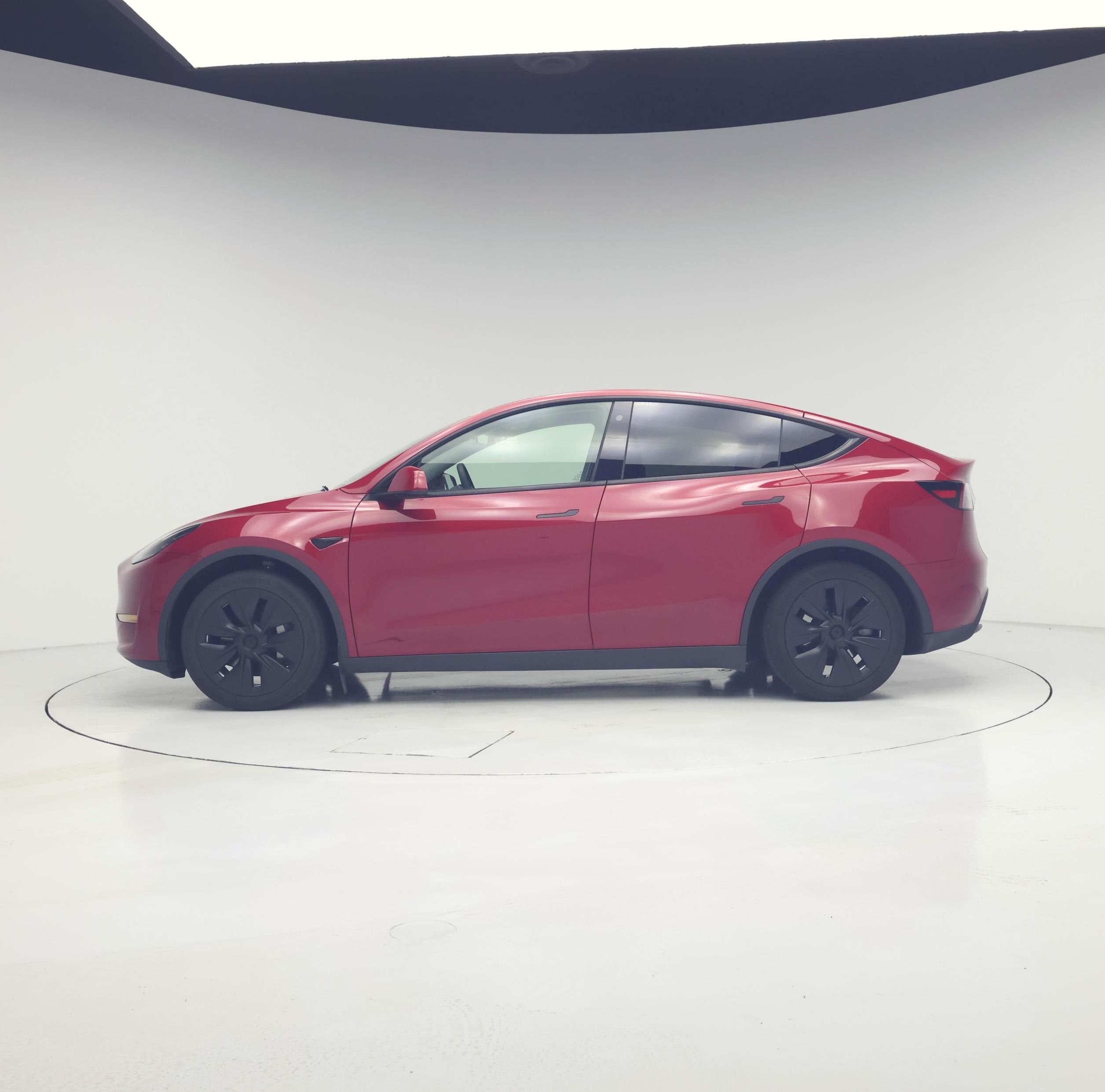 Thumbnail: 2023 Tesla Model Y - 3