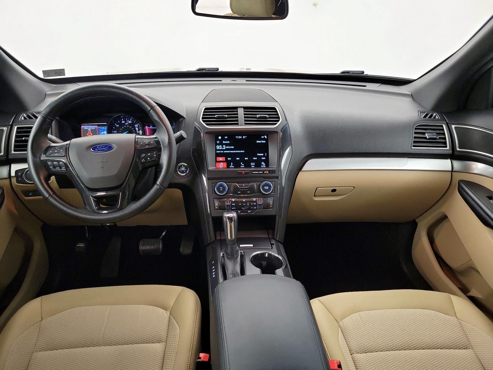 Thumbnail: 2017 Ford Explorer - 9