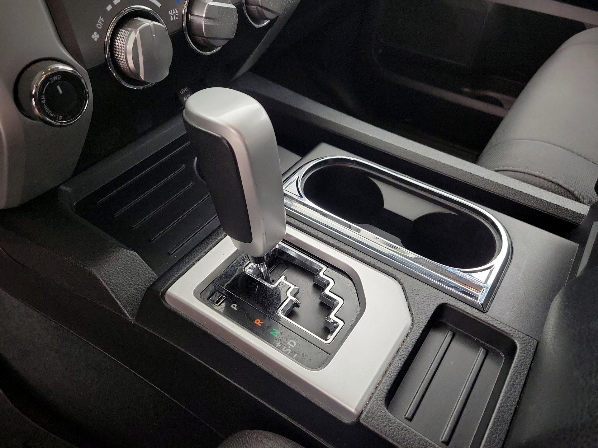 Thumbnail: 2016 Toyota Tundra - 17
