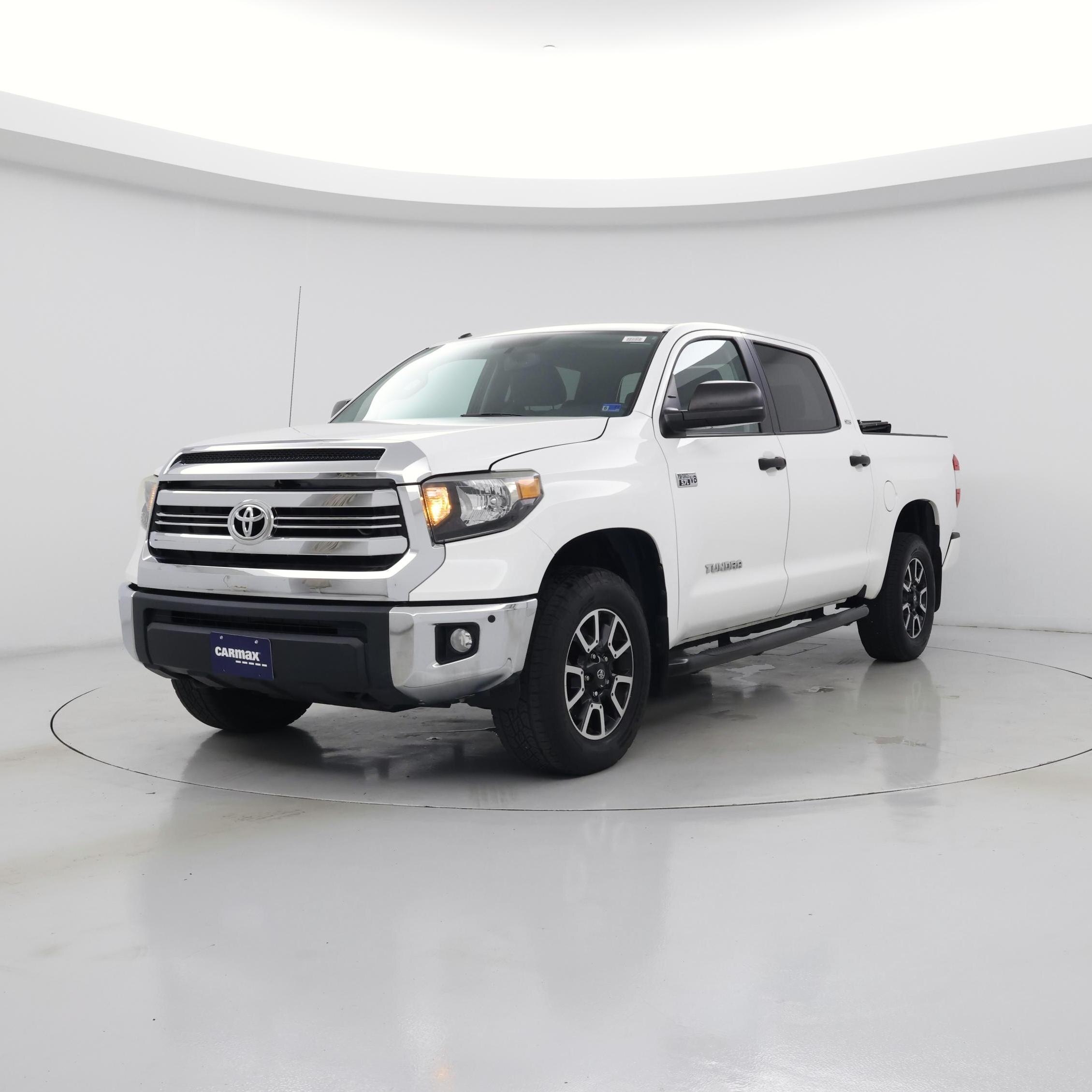 Thumbnail: 2016 Toyota Tundra - 4