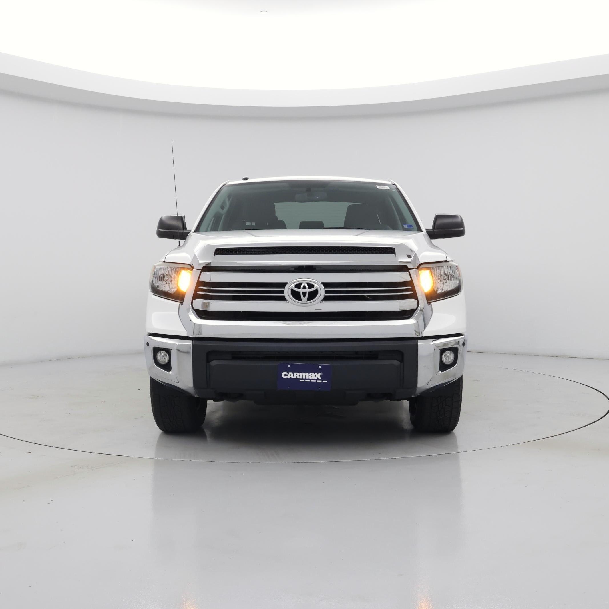 Thumbnail: 2016 Toyota Tundra - 5
