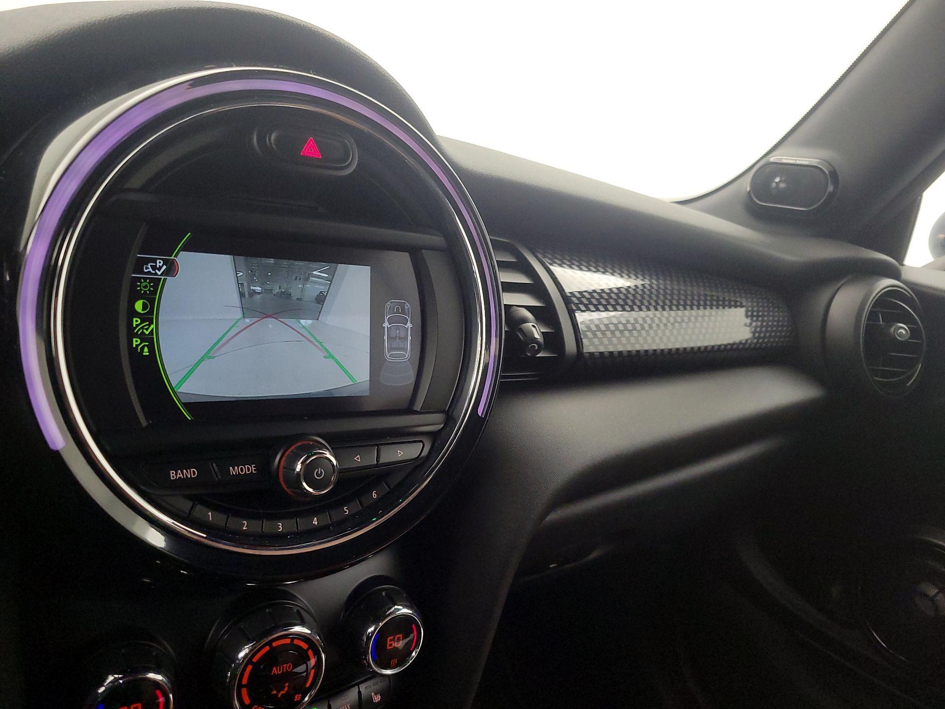 Thumbnail: 2017 MINI Cooper - 14