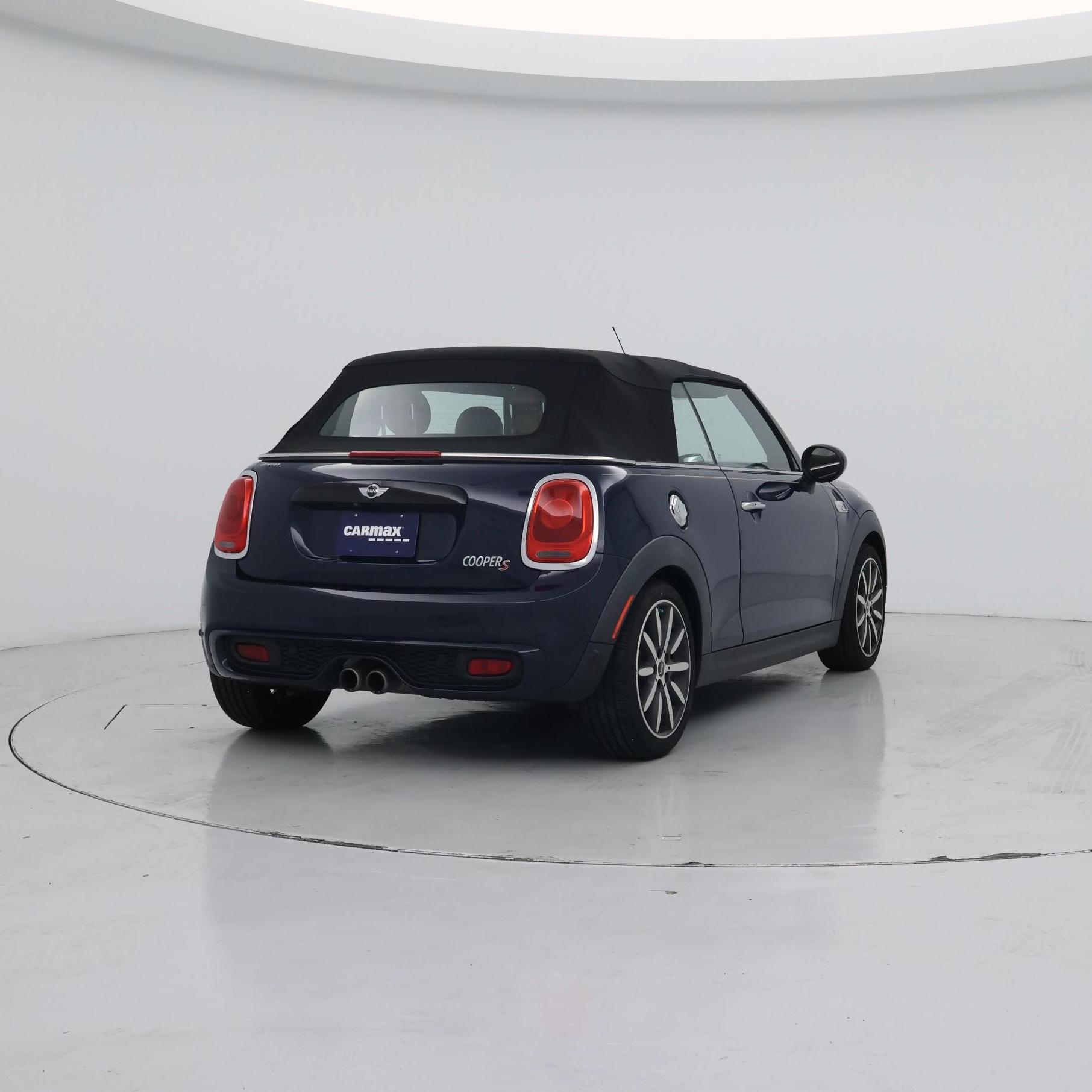 Thumbnail: 2017 MINI Cooper - 8