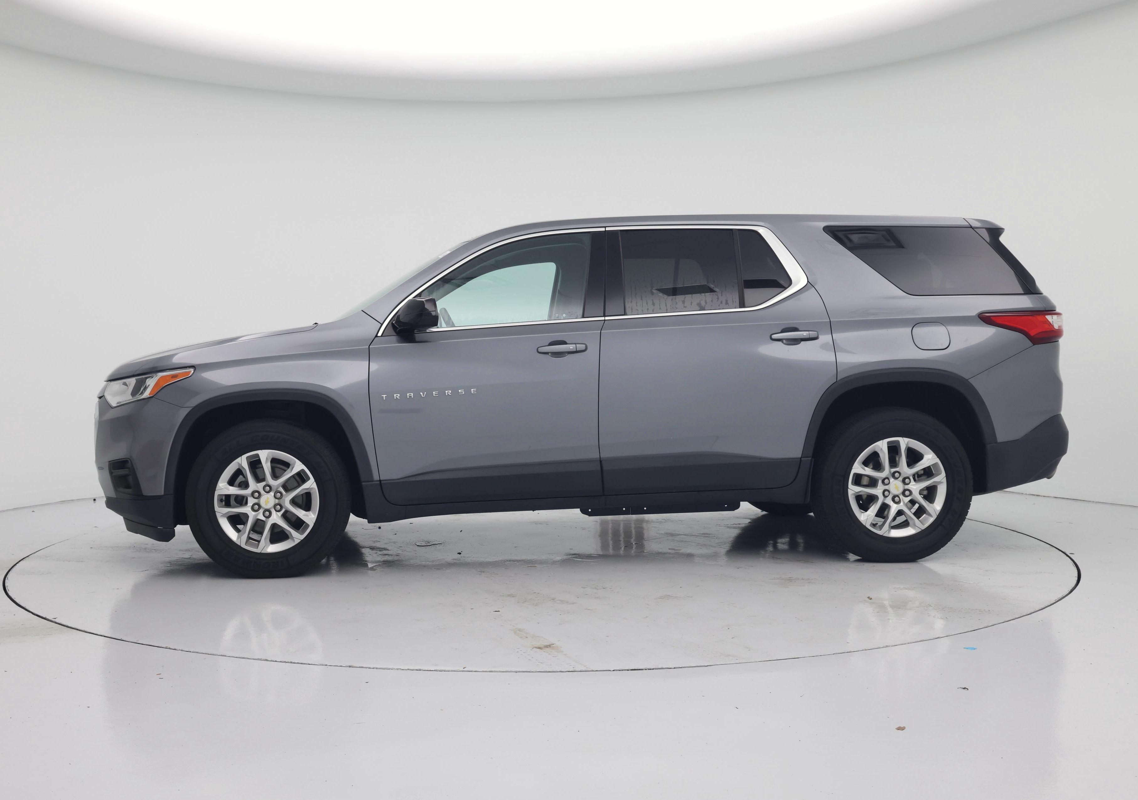 Thumbnail: 2020 Chevrolet Traverse - 3