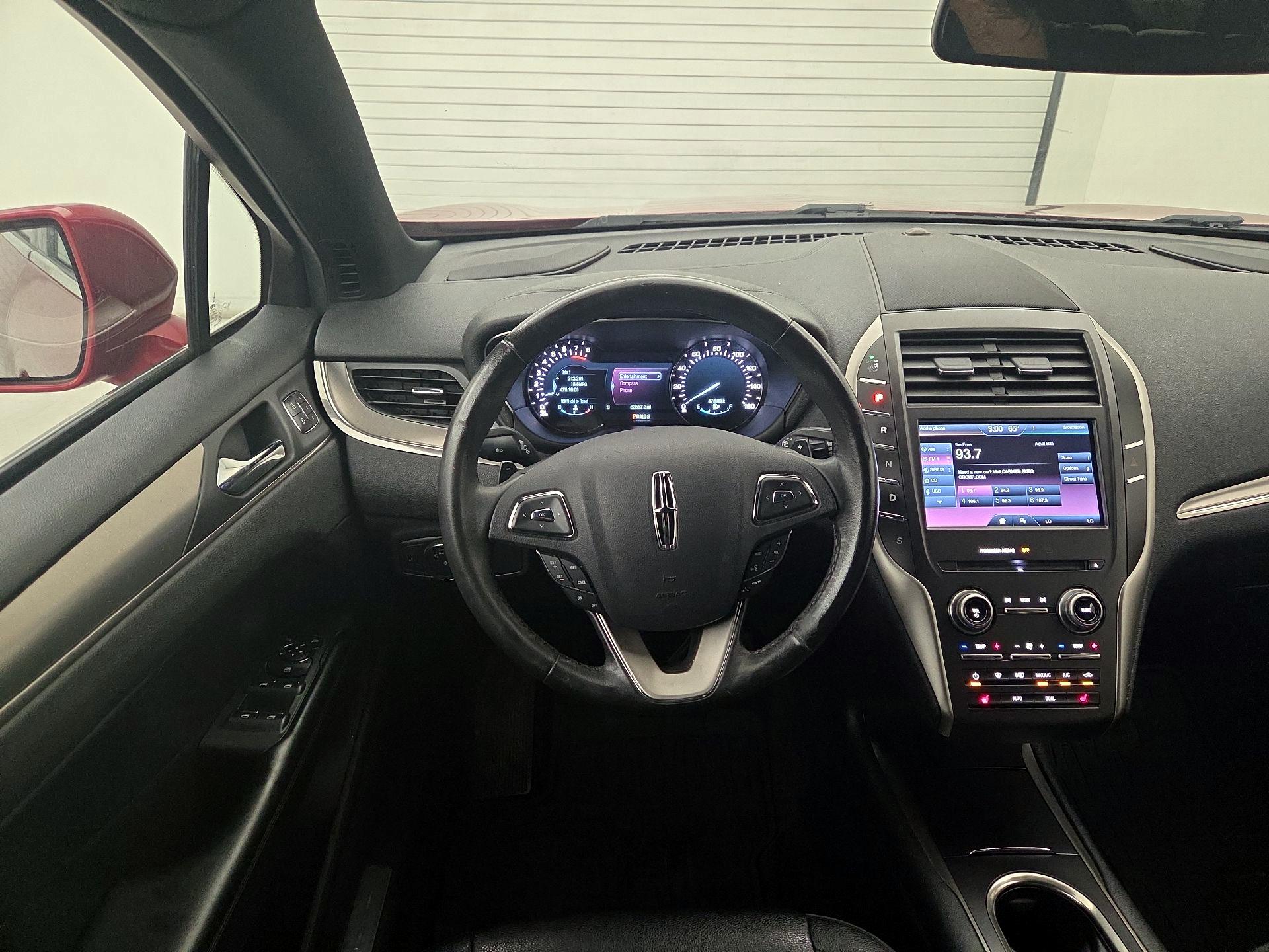 Thumbnail: 2015 Lincoln MKC - 10