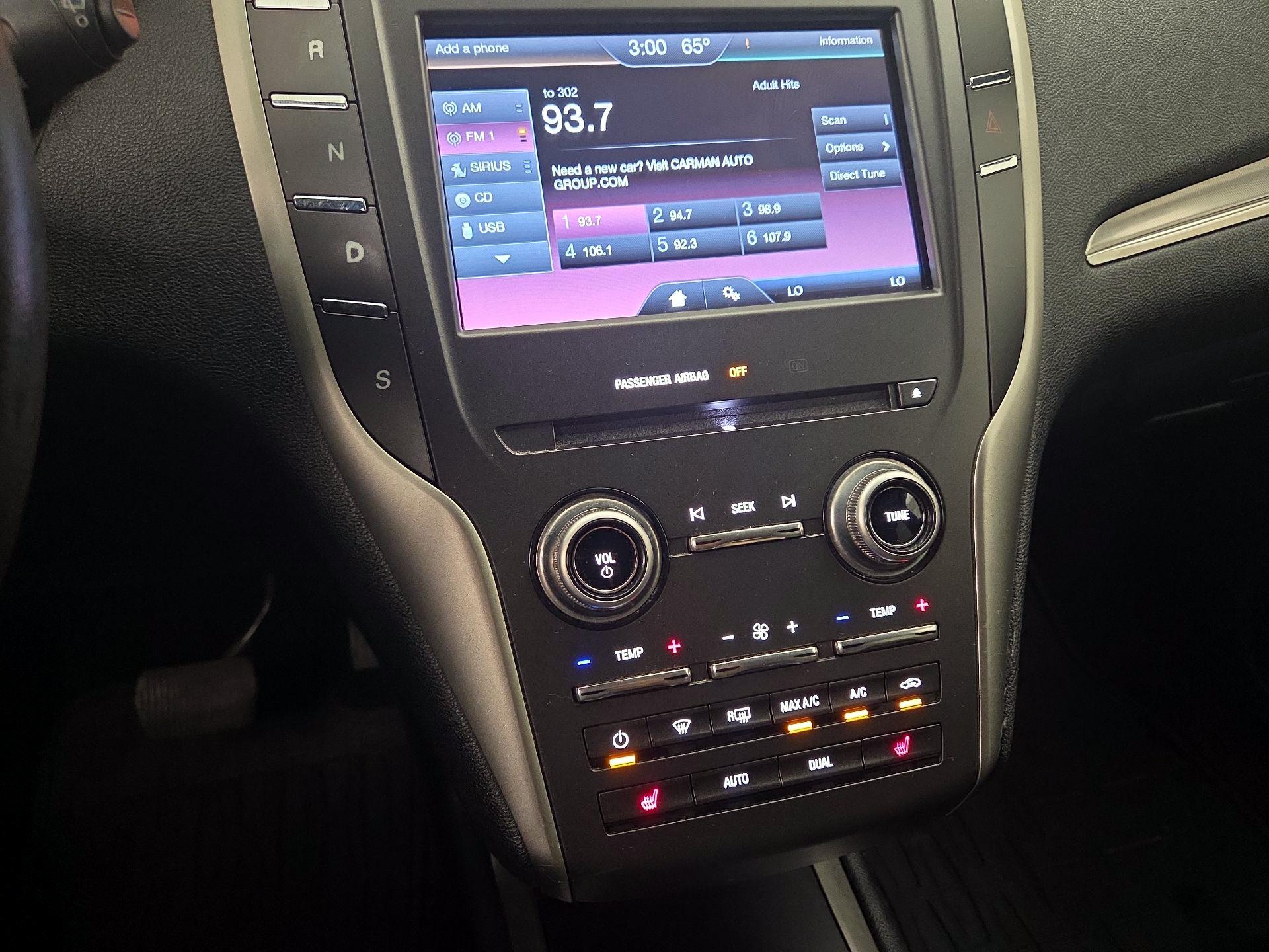 Thumbnail: 2015 Lincoln MKC - 15