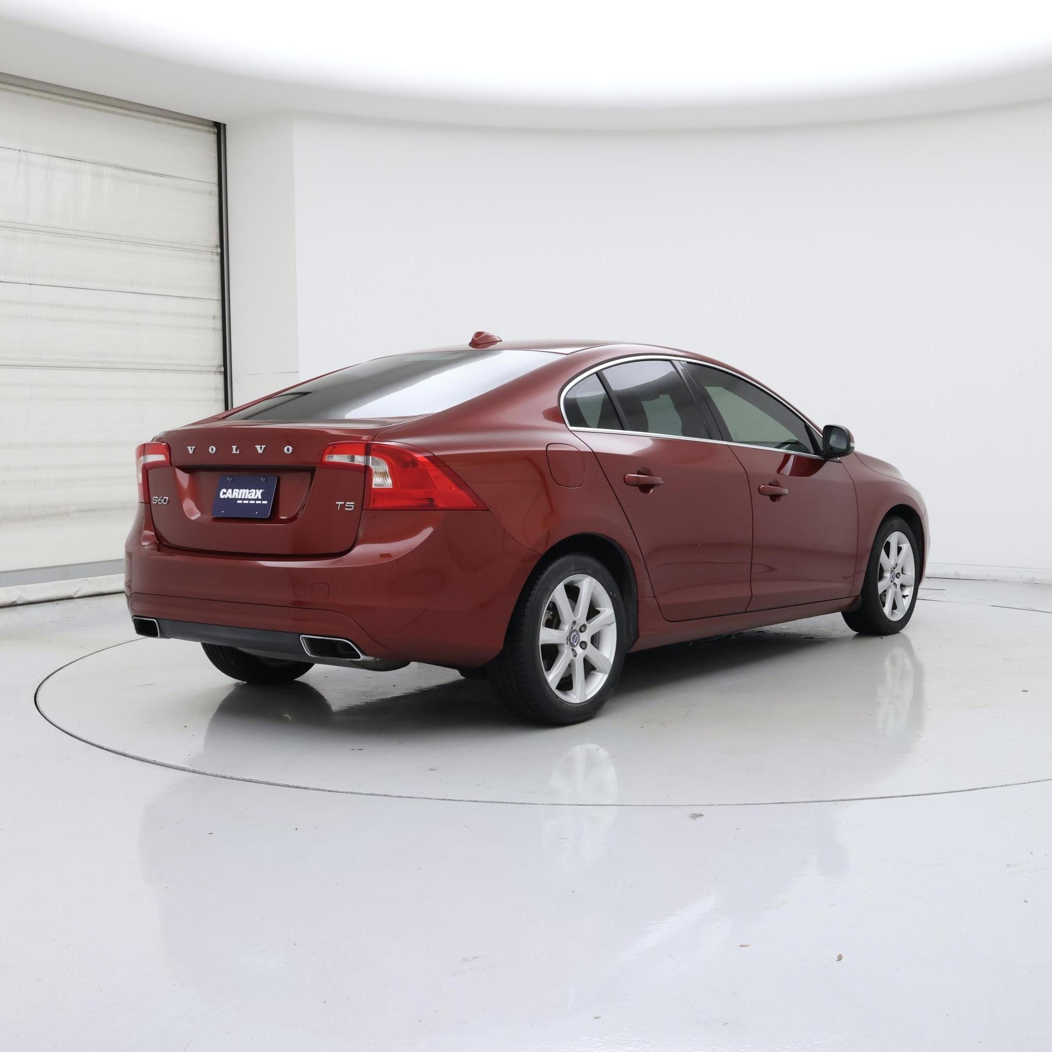 Thumbnail: 2016 Volvo S60 - 8