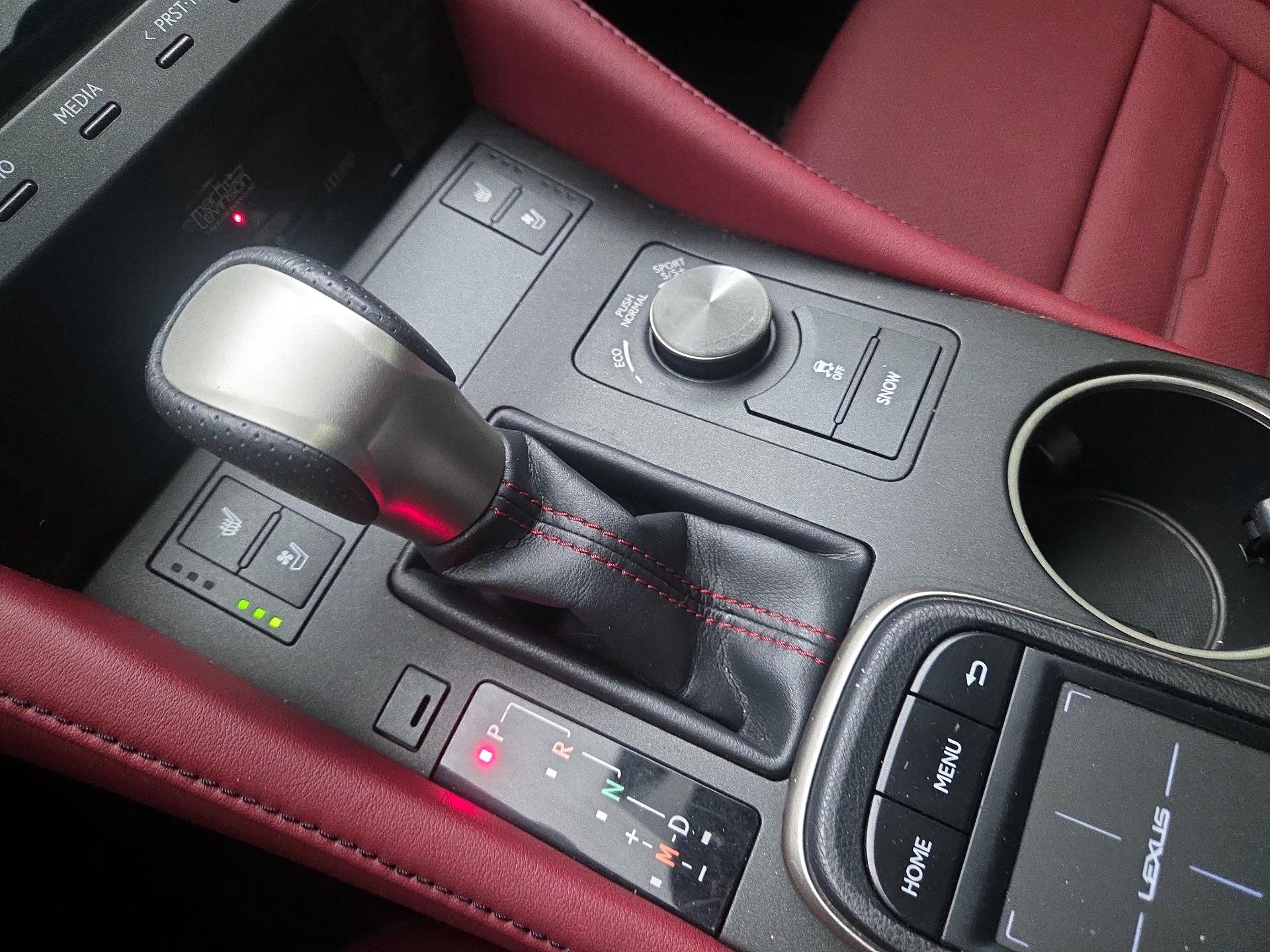Thumbnail: 2015 Lexus RC - 18
