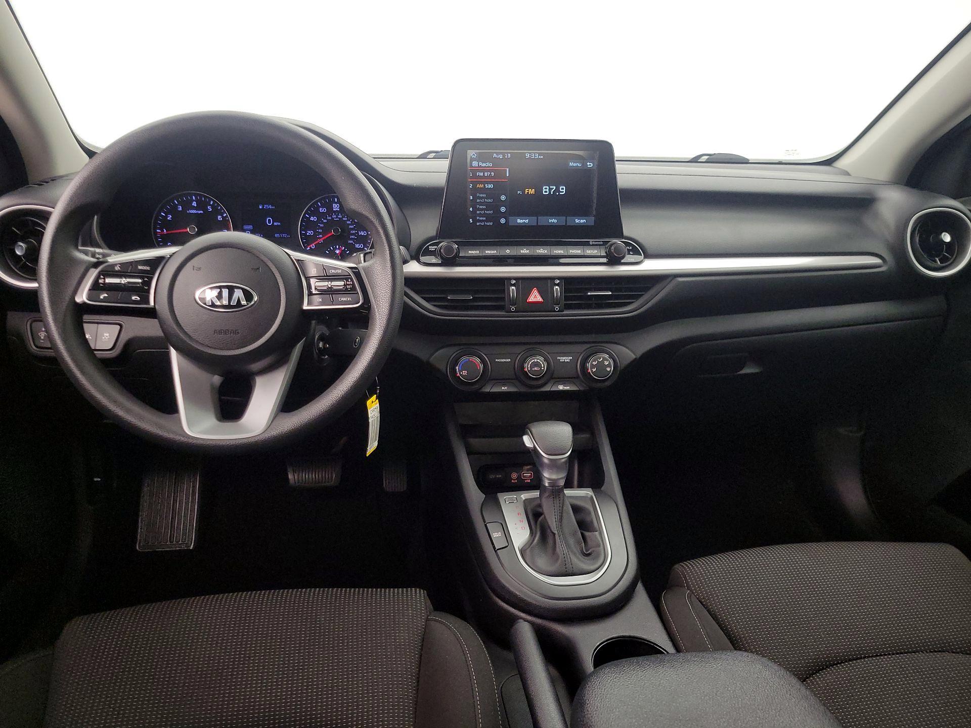Thumbnail: 2020 Kia Forte - 9