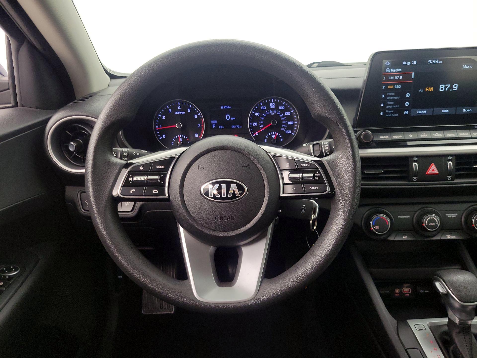 Thumbnail: 2020 Kia Forte - 10