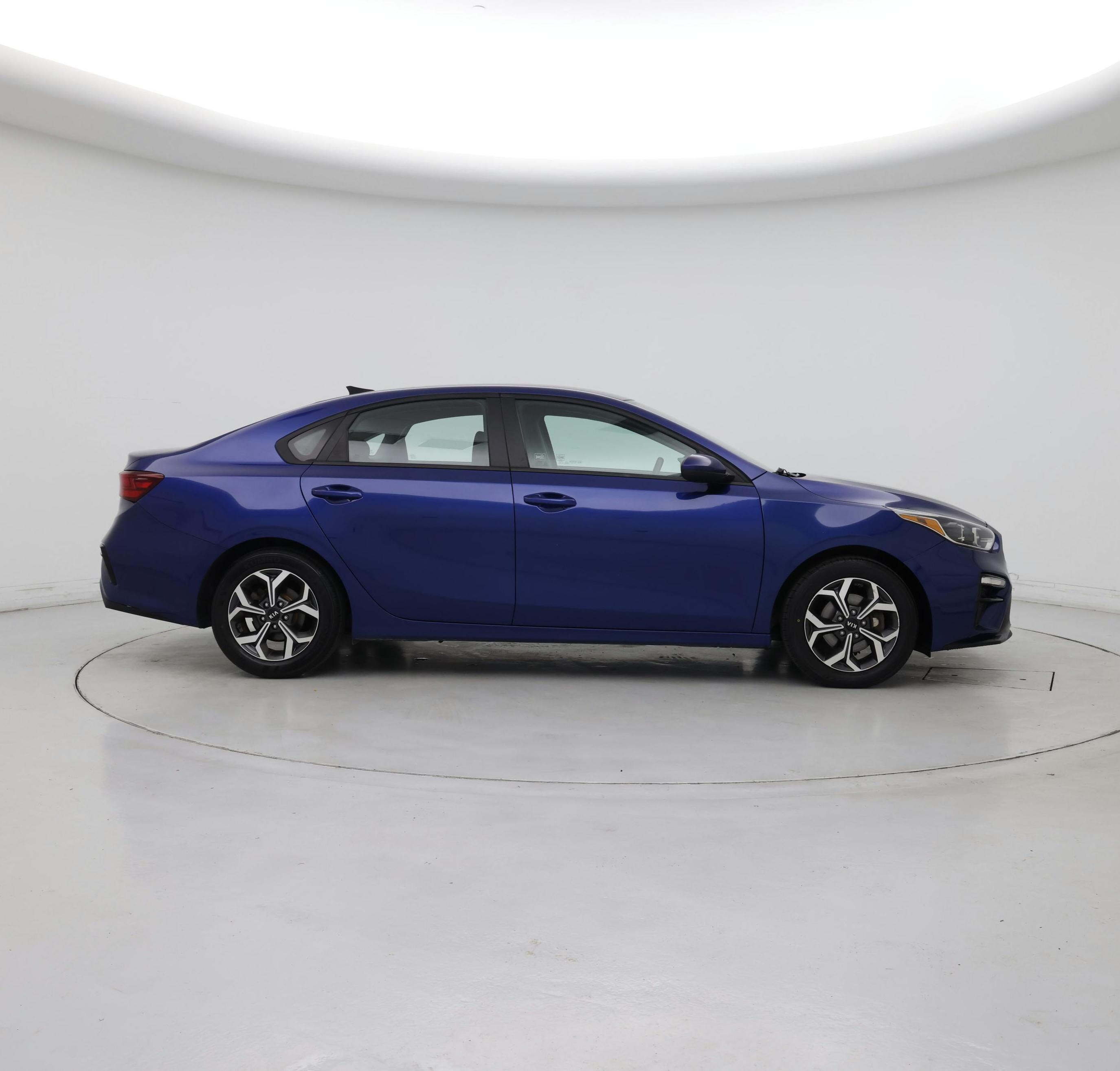 Thumbnail: 2020 Kia Forte - 7