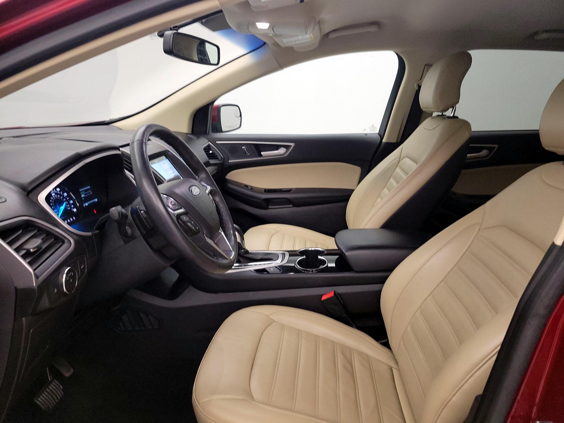 Thumbnail: 2018 Ford Edge - 11