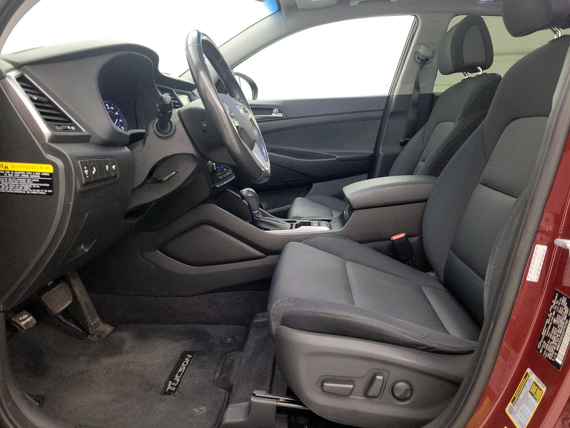 Thumbnail: 2018 Hyundai Tucson - 11