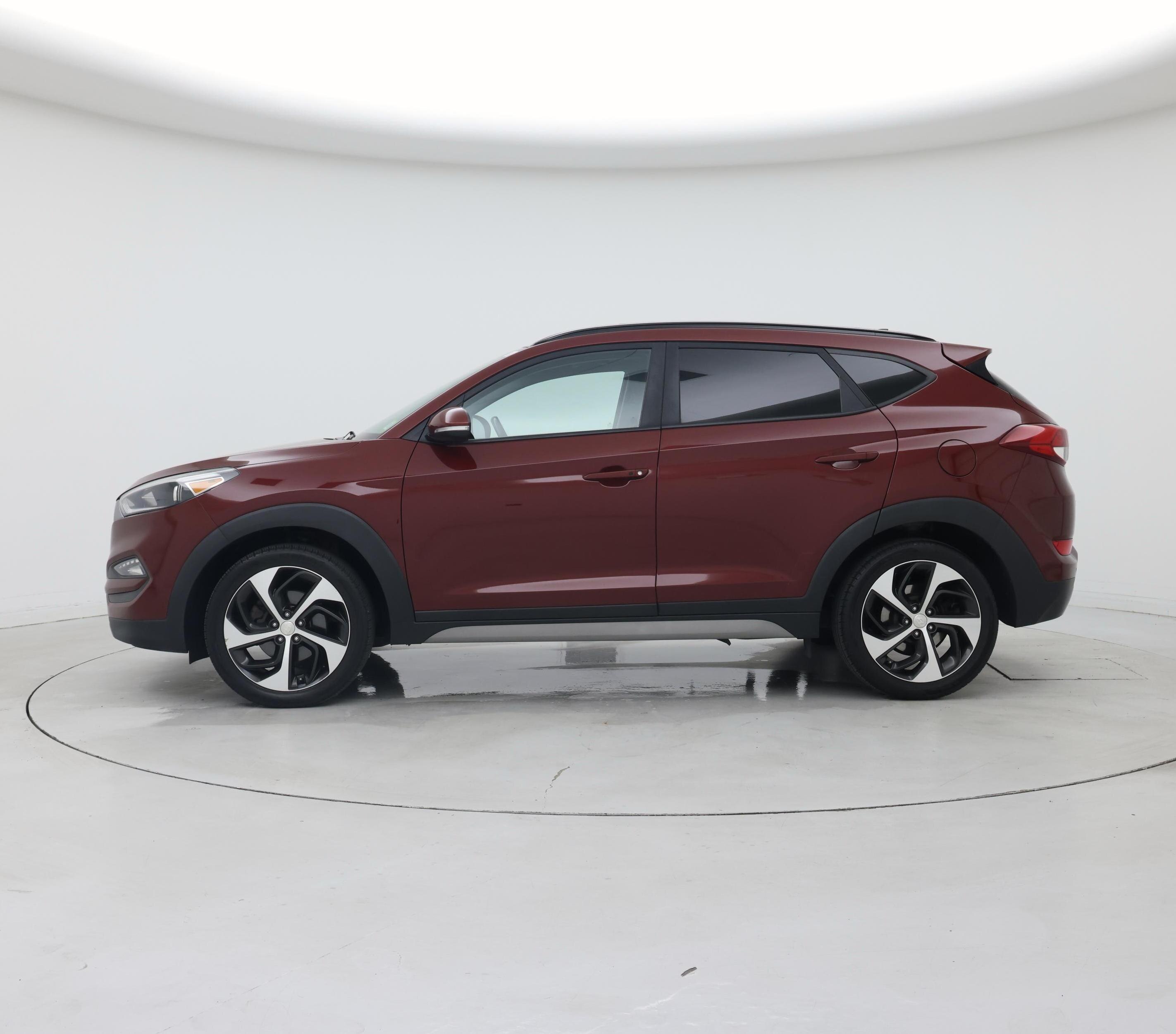 Thumbnail: 2018 Hyundai Tucson - 3