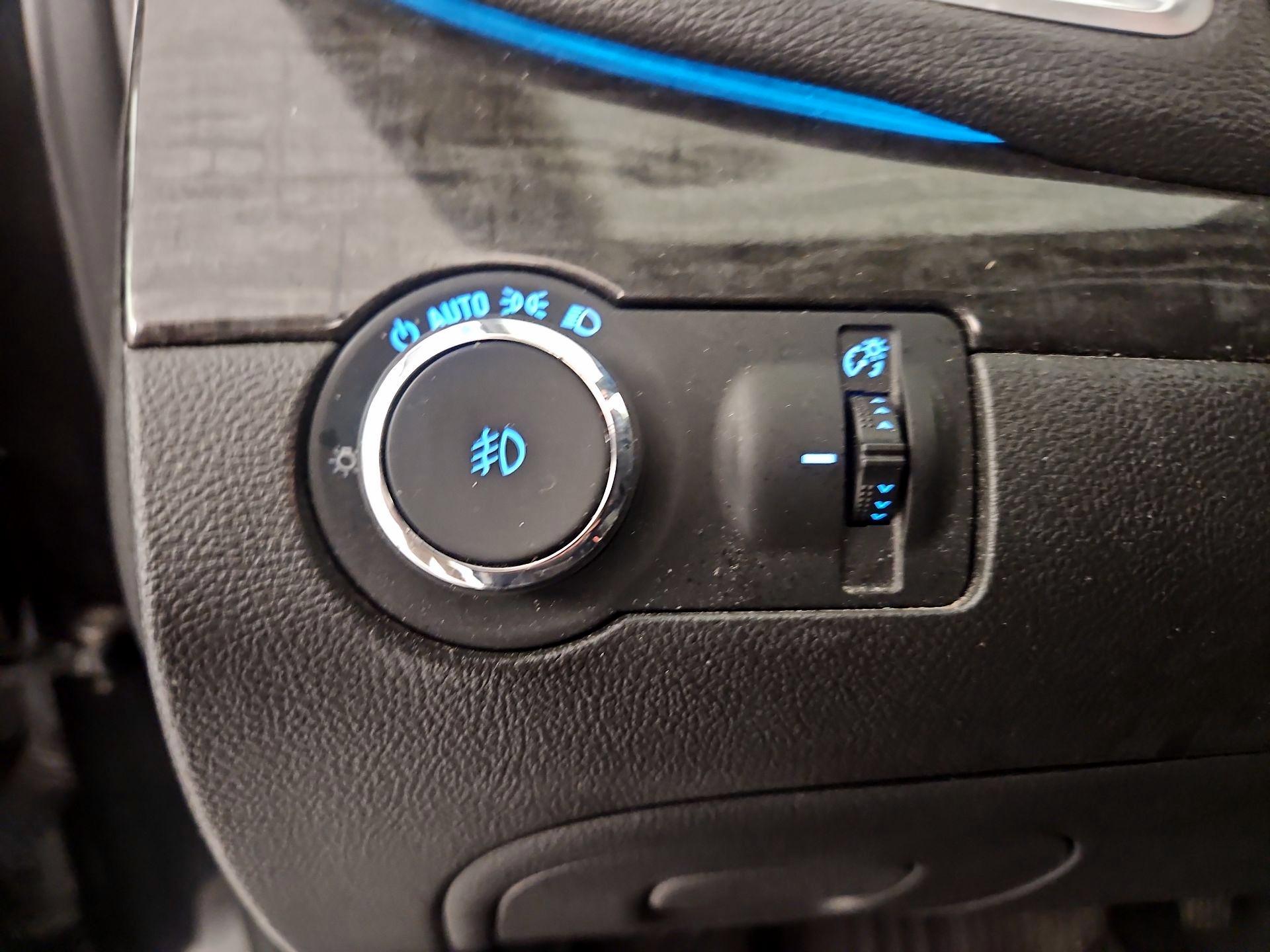 Thumbnail: 2016 Buick Encore - 11