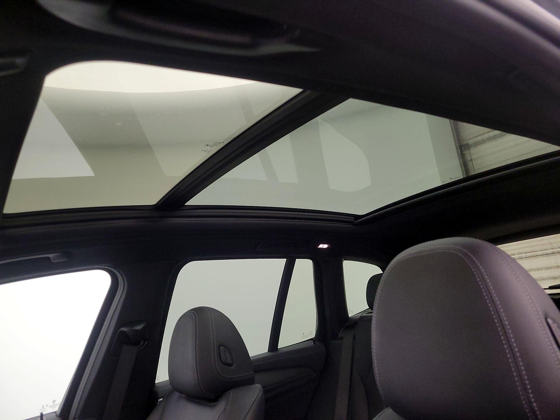 Thumbnail: 2021 BMW X3 - 20