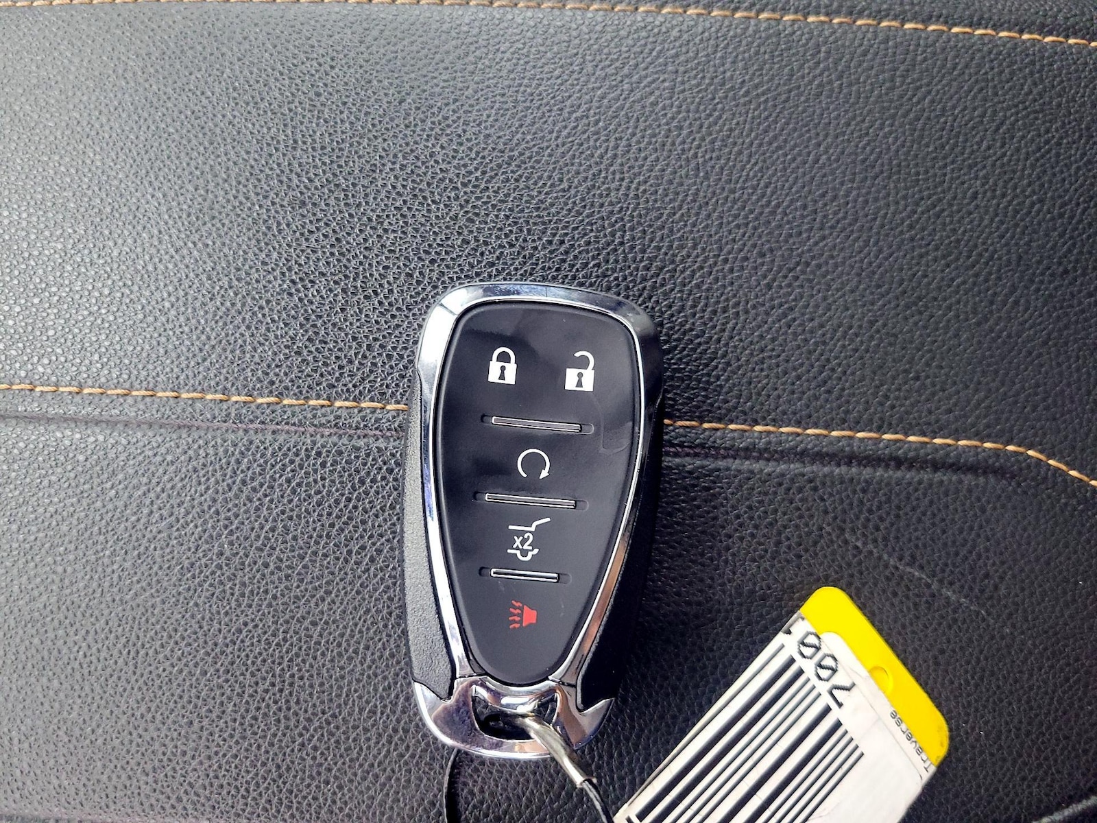 2021 Chevrolet Traverse 1LT - Photo 25