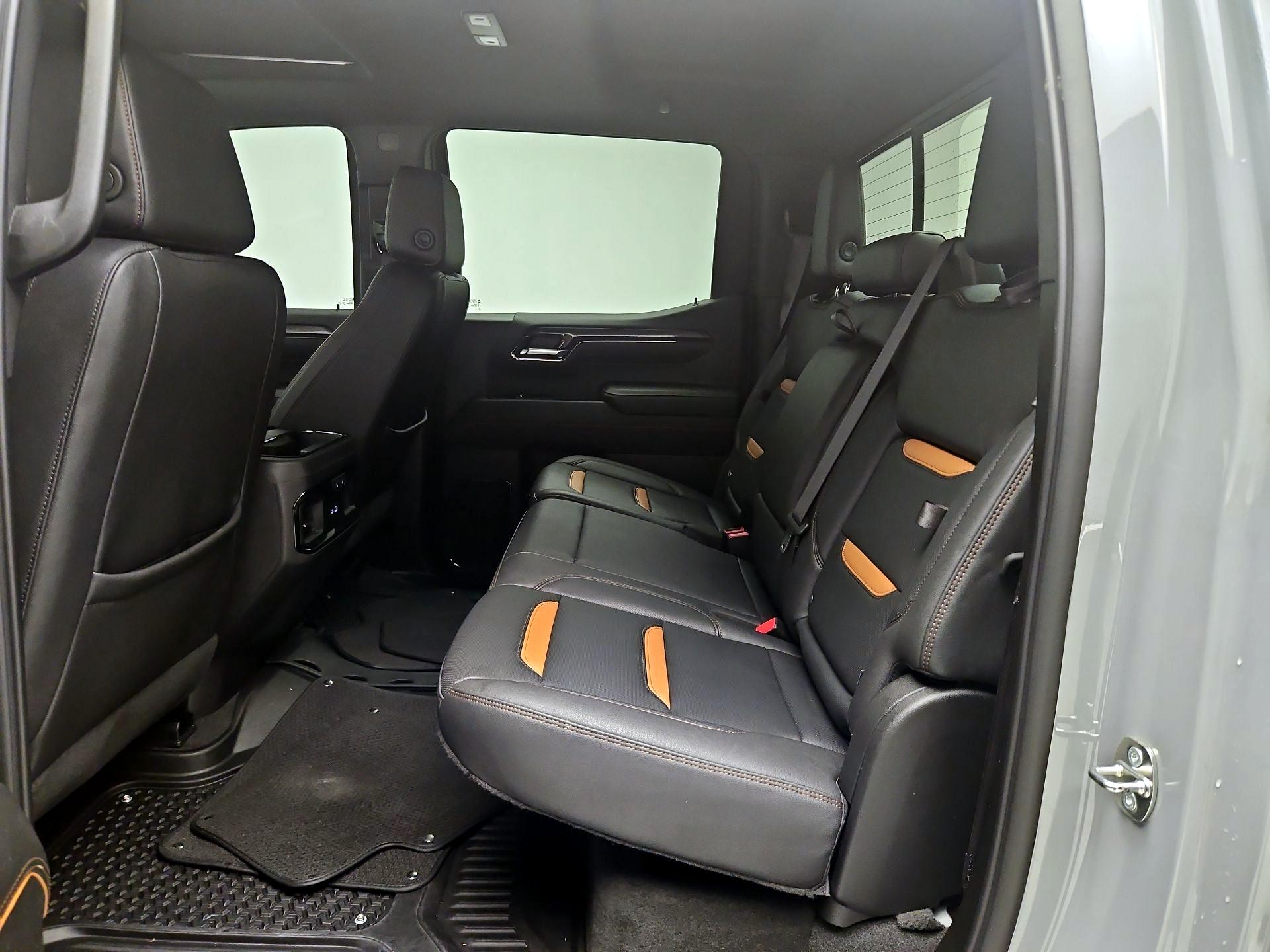 Thumbnail: 2024 GMC Sierra 1500 - 17