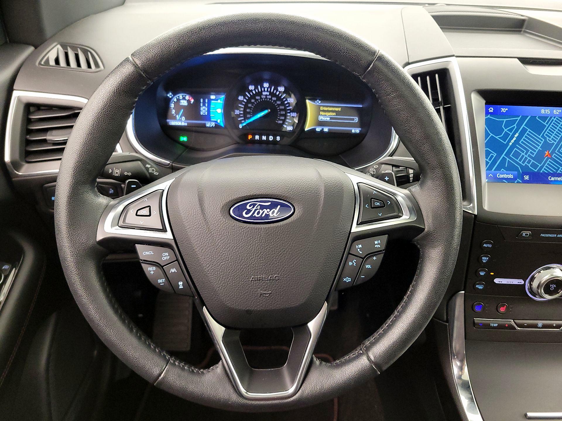 Thumbnail: 2020 Ford Edge - 10