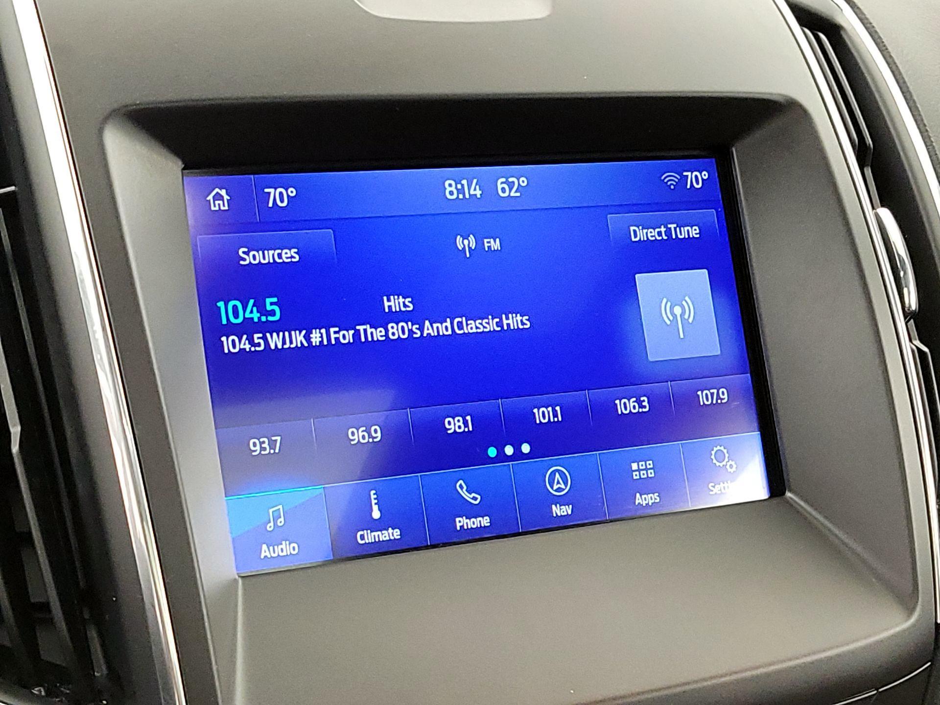Thumbnail: 2020 Ford Edge - 16