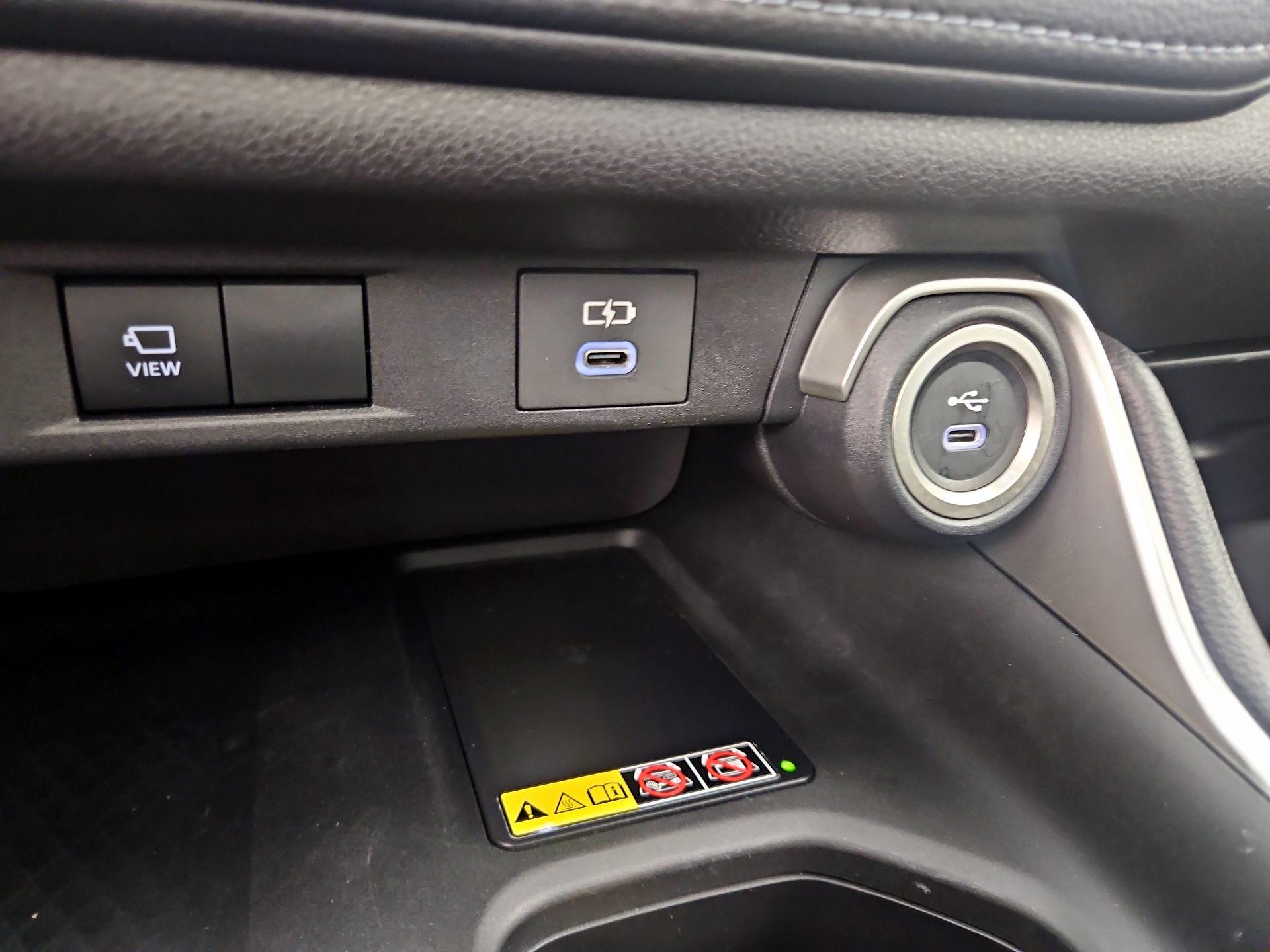 Thumbnail: 2025 Toyota Highlander - 16