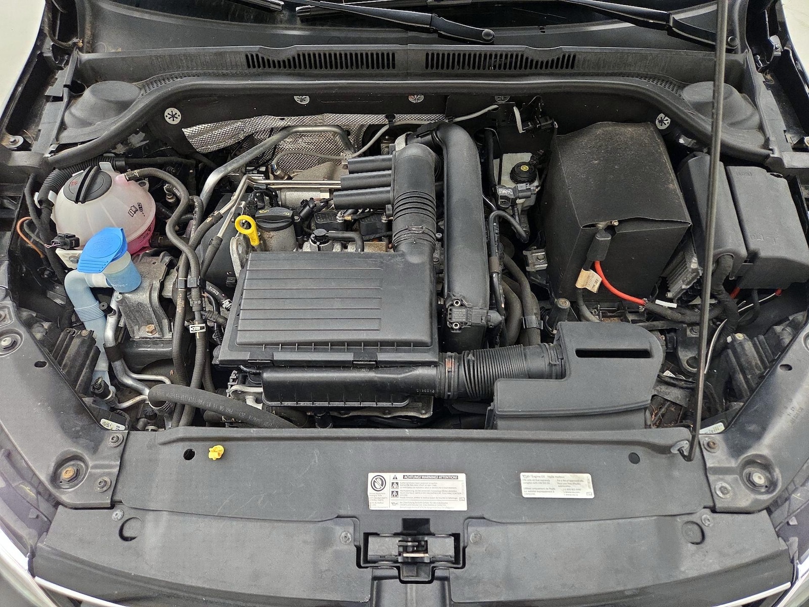 2017 Volkswagen Jetta SE - Photo 23