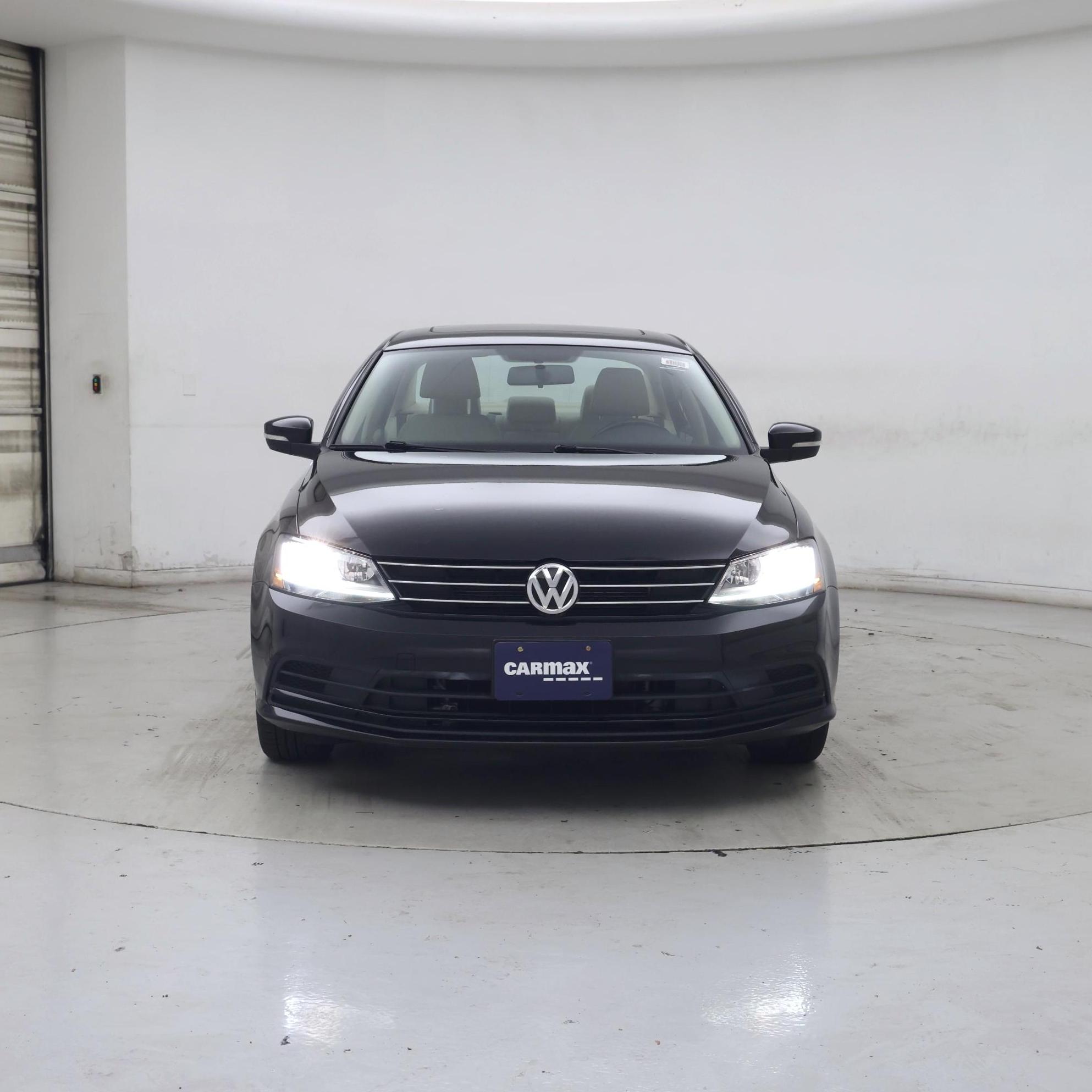 Thumbnail: 2017 Volkswagen Jetta - 5