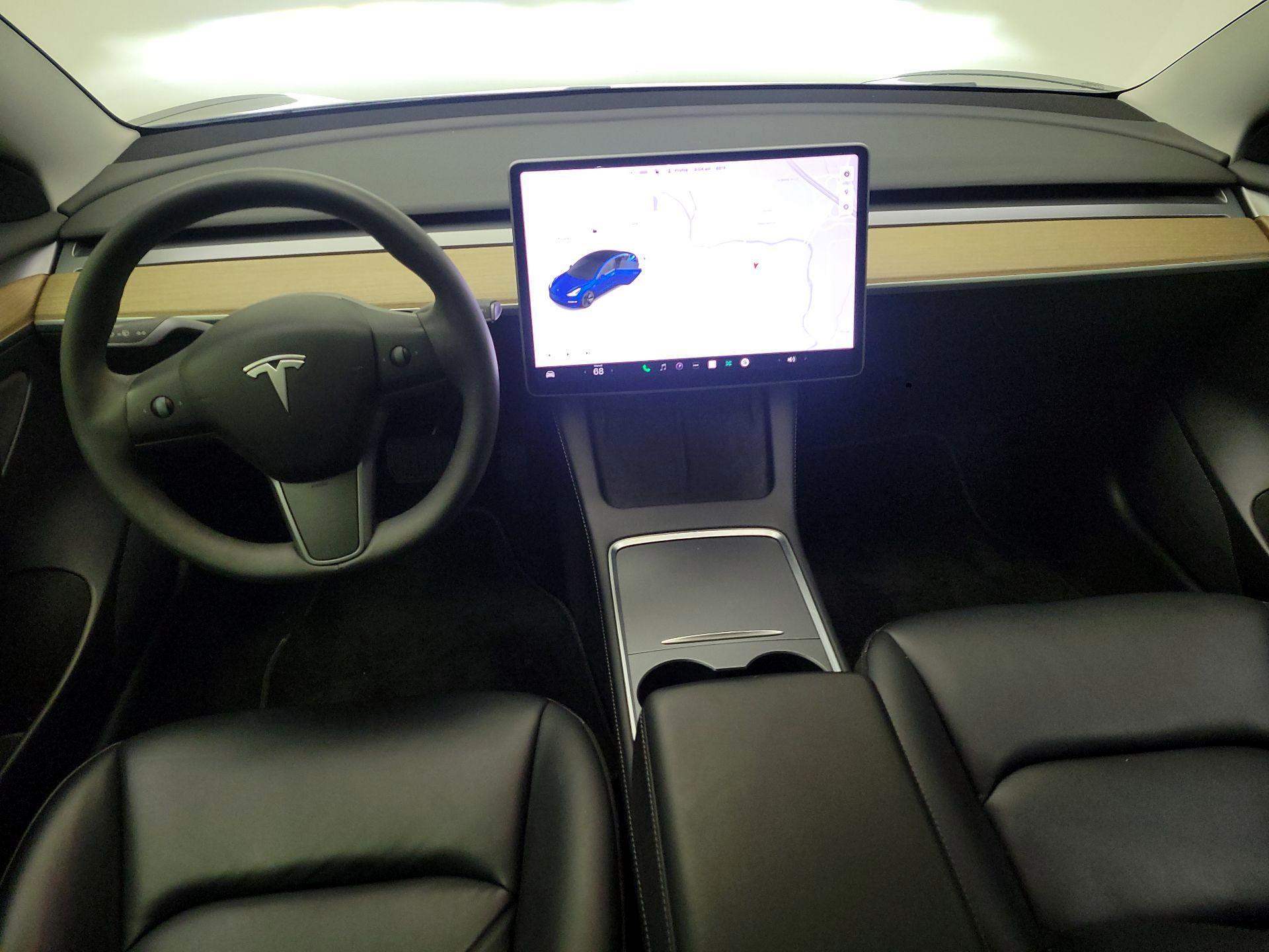 Thumbnail: 2021 Tesla Model 3 - 9