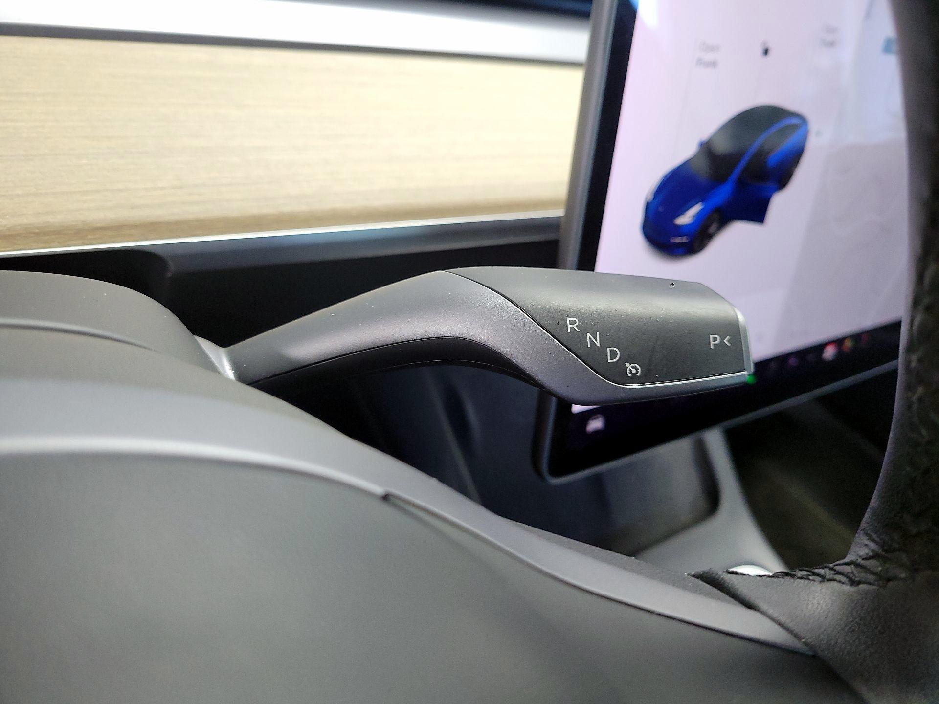 Thumbnail: 2021 Tesla Model 3 - 17