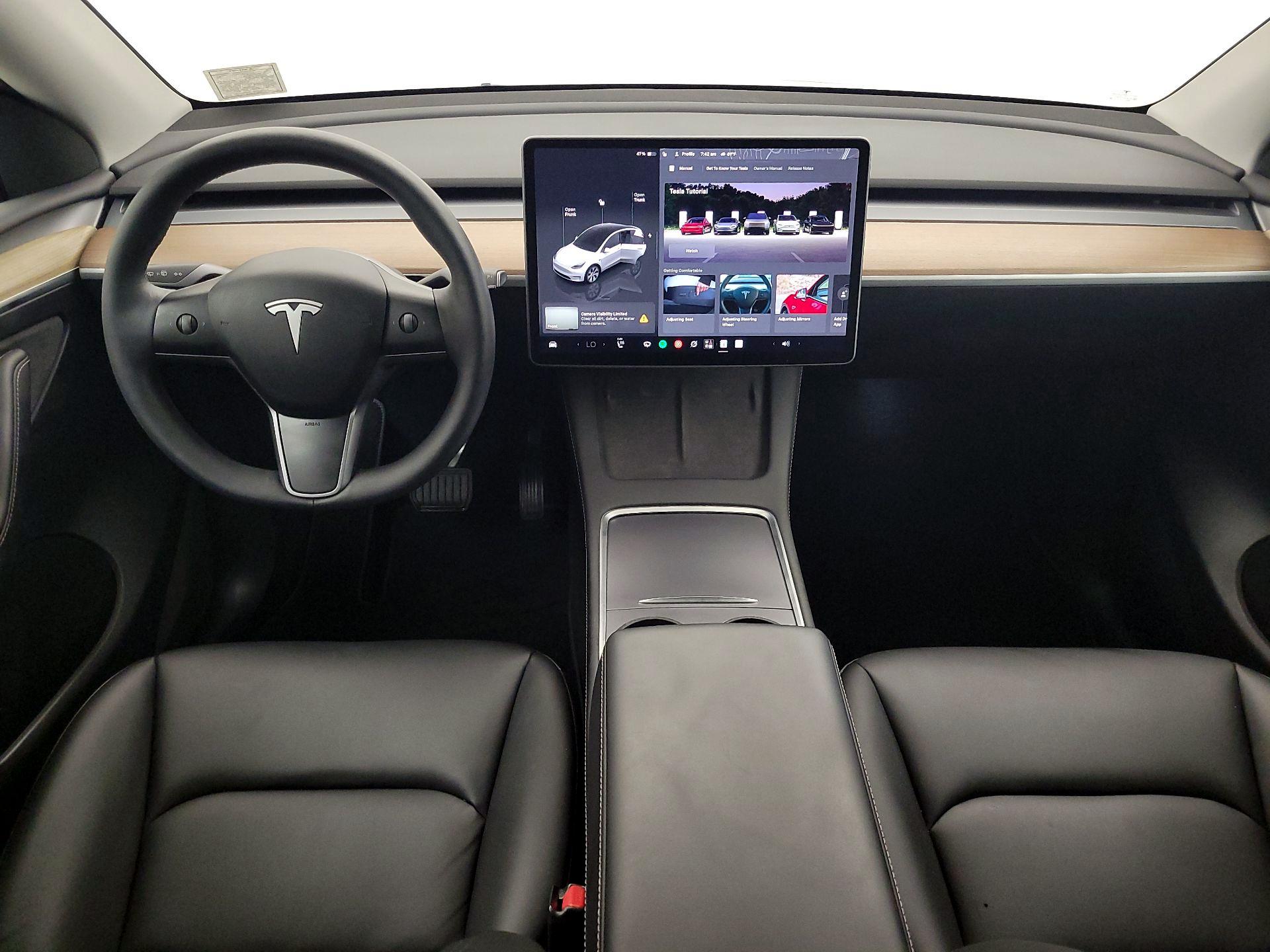 Thumbnail: 2023 Tesla Model Y - 9