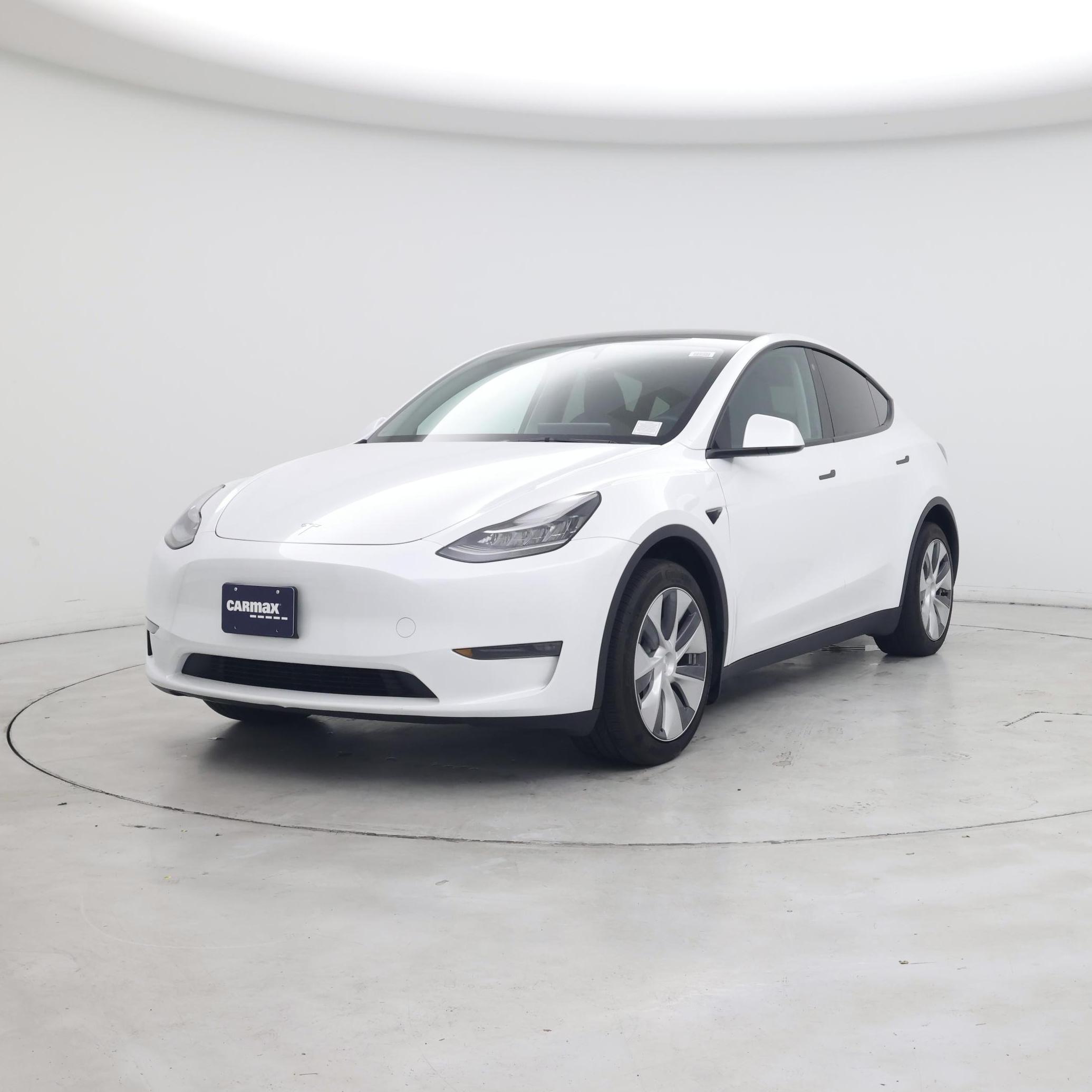 Thumbnail: 2023 Tesla Model Y - 4