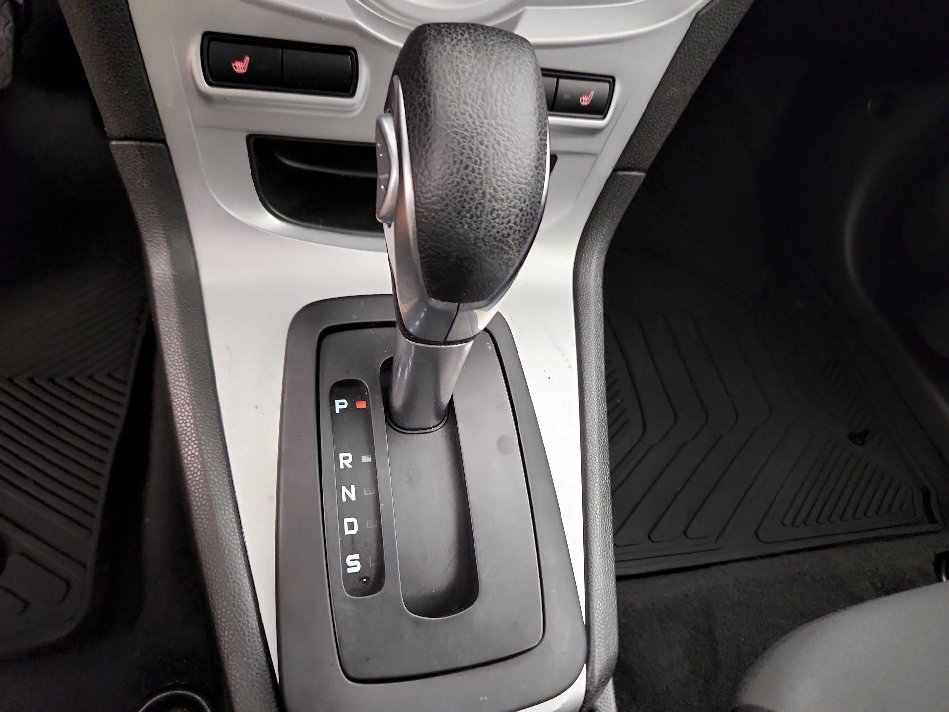 Thumbnail: 2019 Ford Fiesta - 17