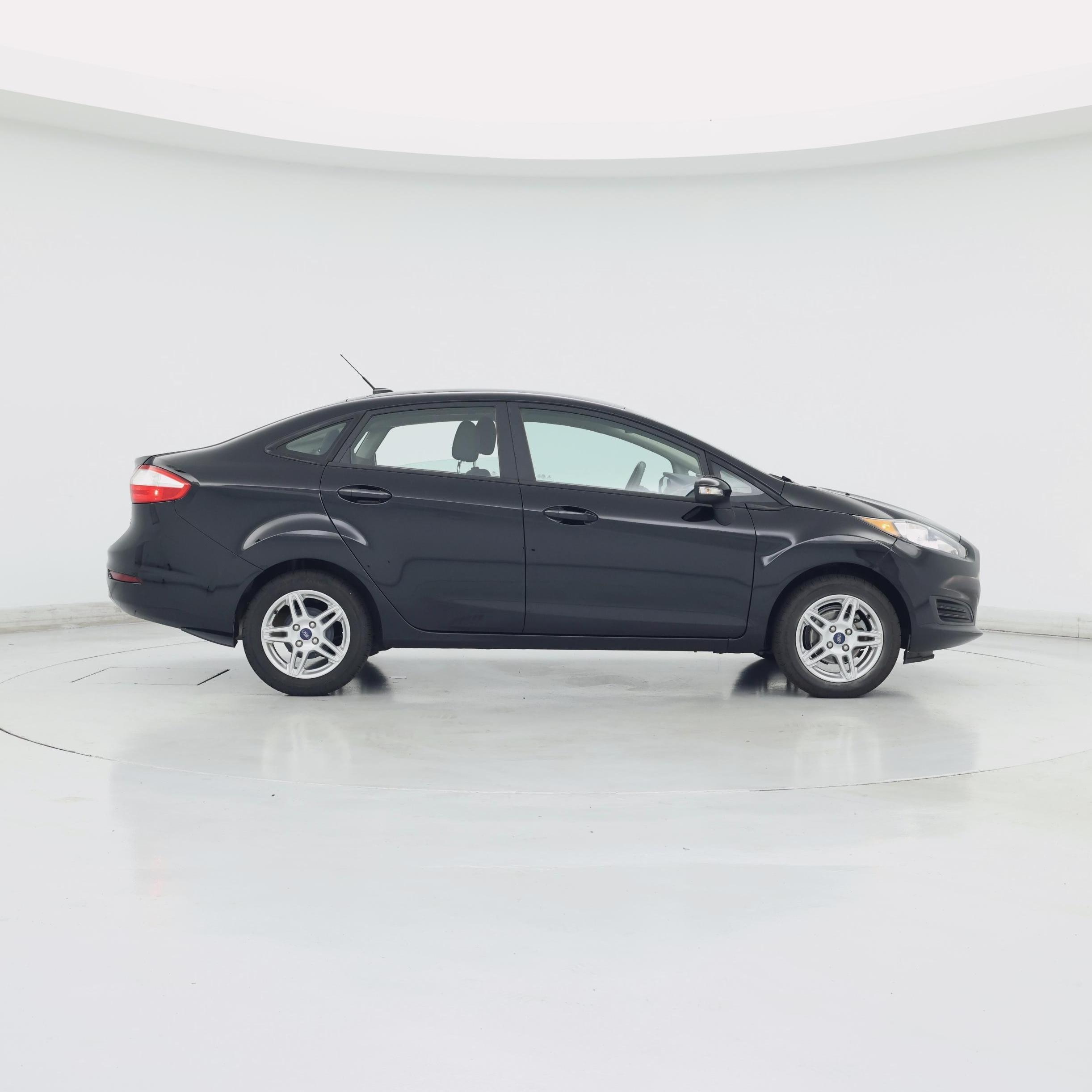 Thumbnail: 2019 Ford Fiesta - 7