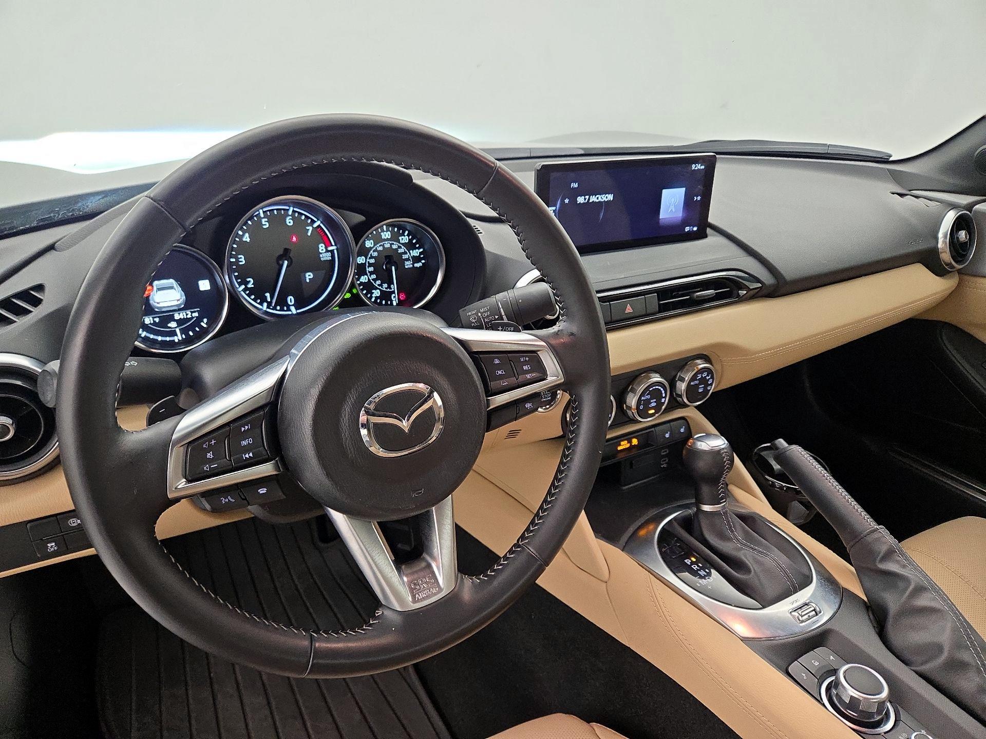 Thumbnail: 2025 Mazda MX-5 Miata - 9