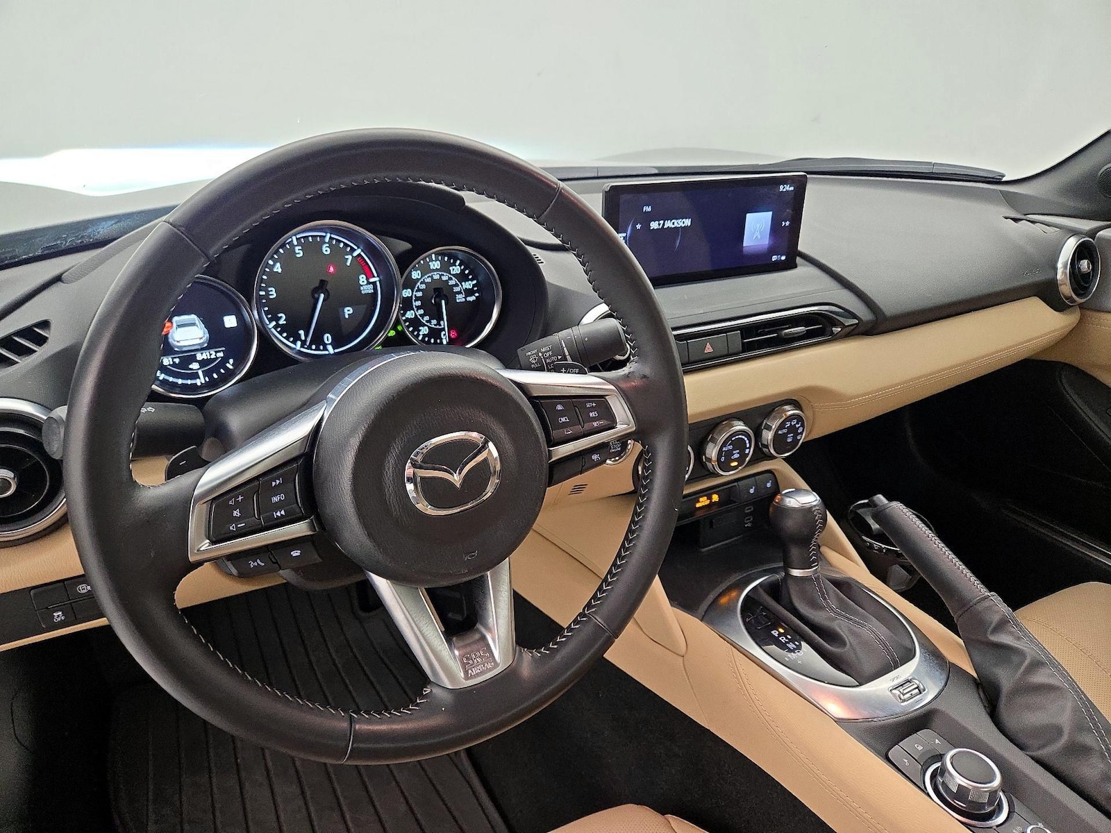 2025 Mazda MX-5 Miata RF Grand Touring - Photo 10