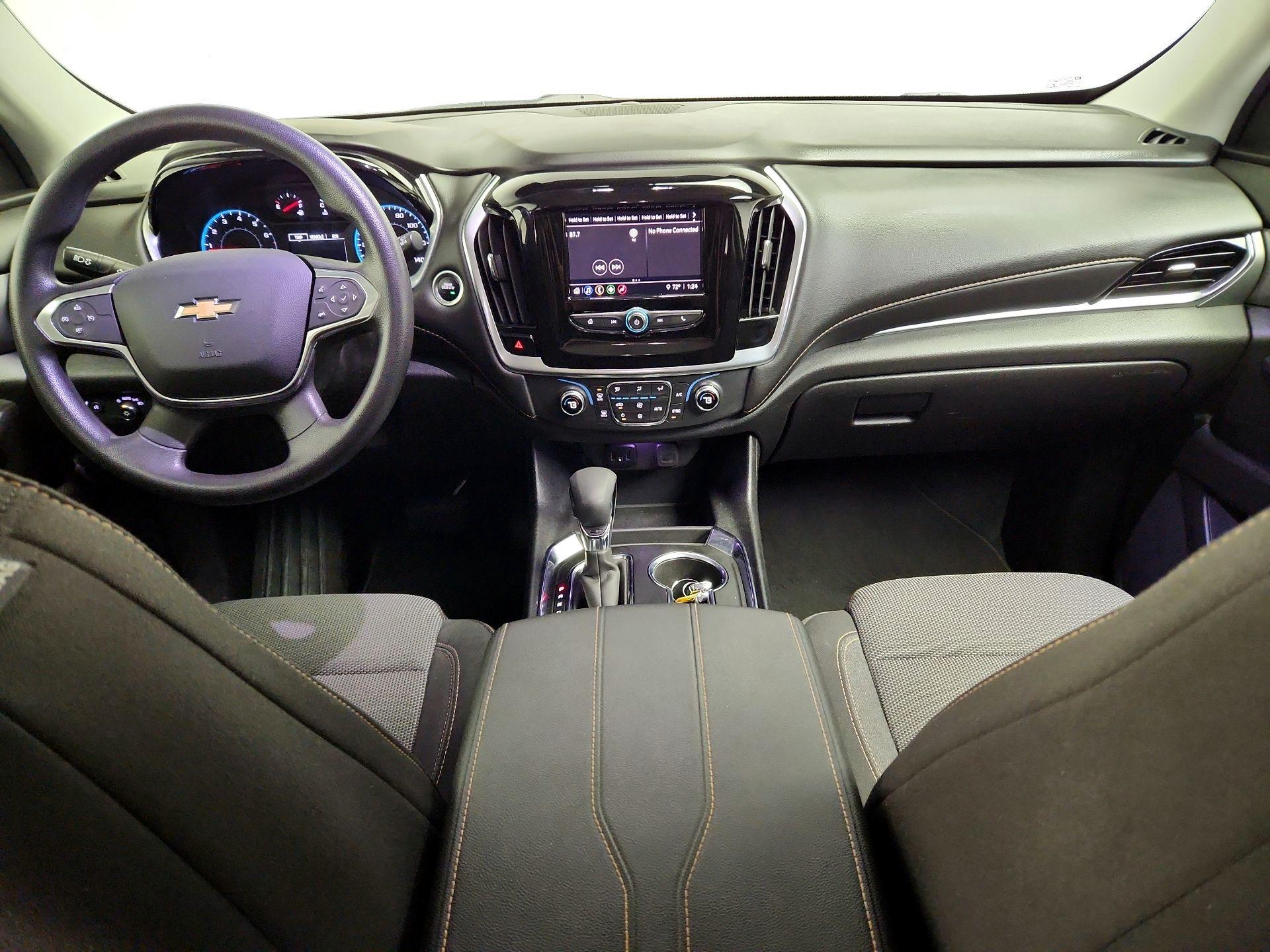 Thumbnail: 2021 Chevrolet Traverse - 9