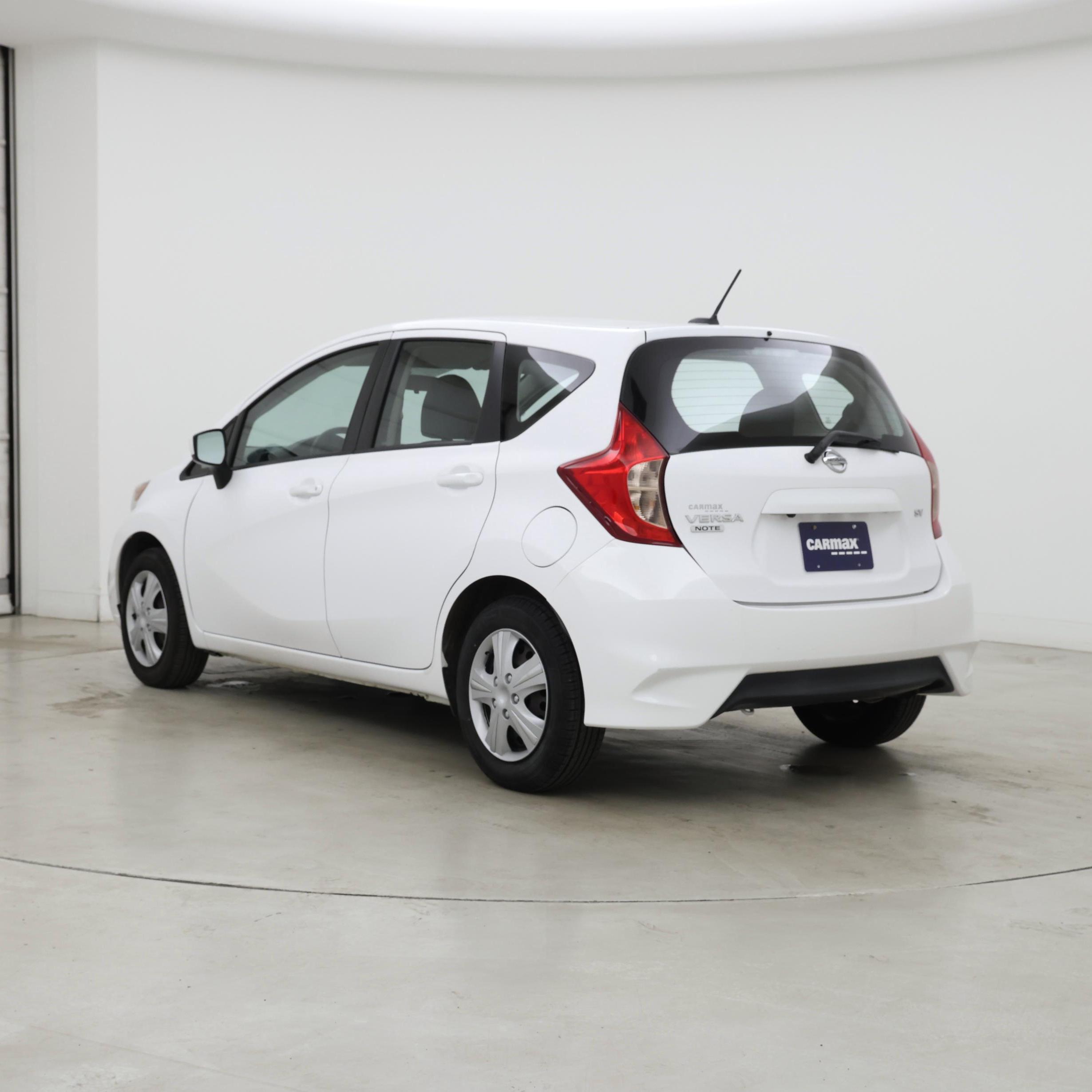 Thumbnail: 2017 Nissan Versa Note - 2