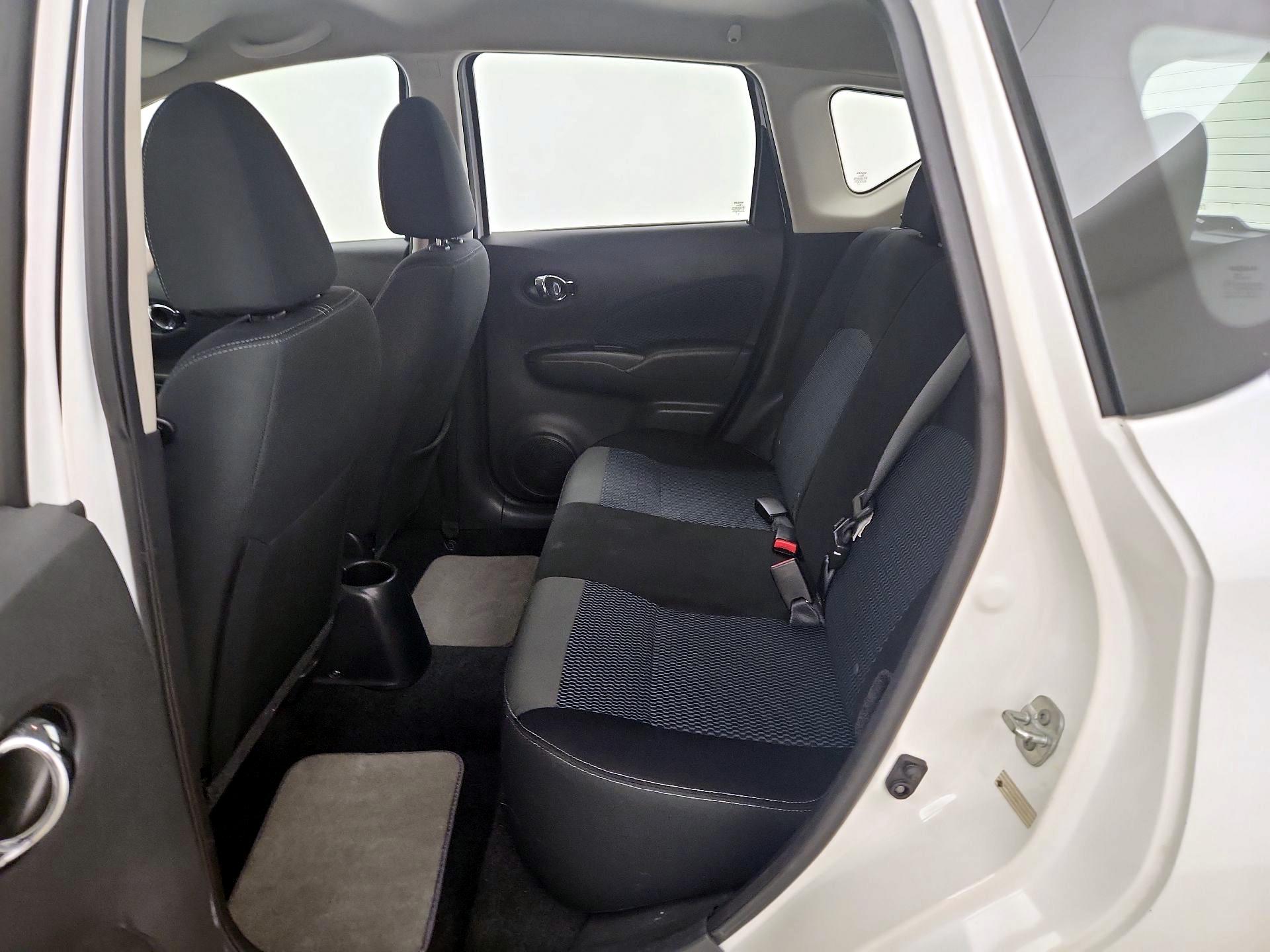 Thumbnail: 2017 Nissan Versa Note - 19