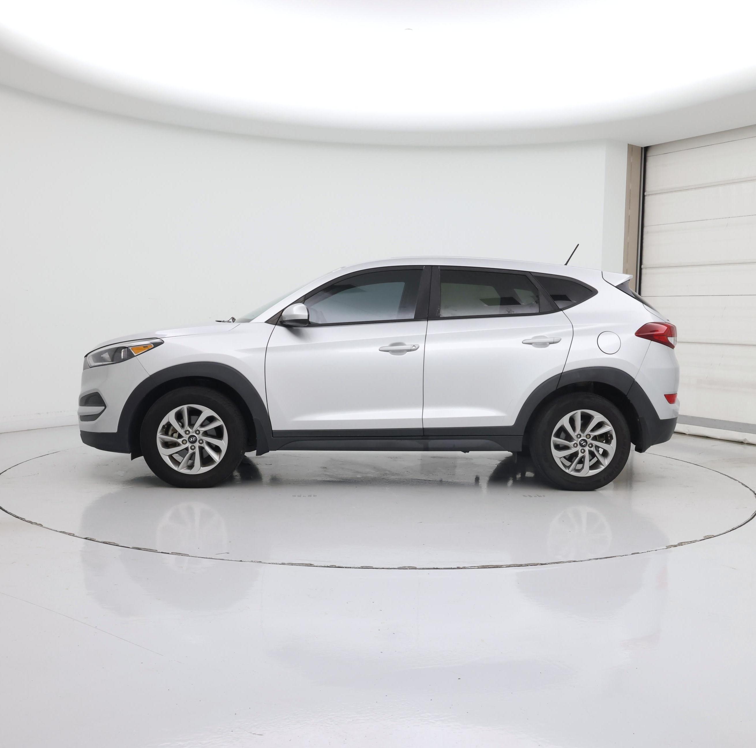 Thumbnail: 2017 Hyundai Tucson - 3