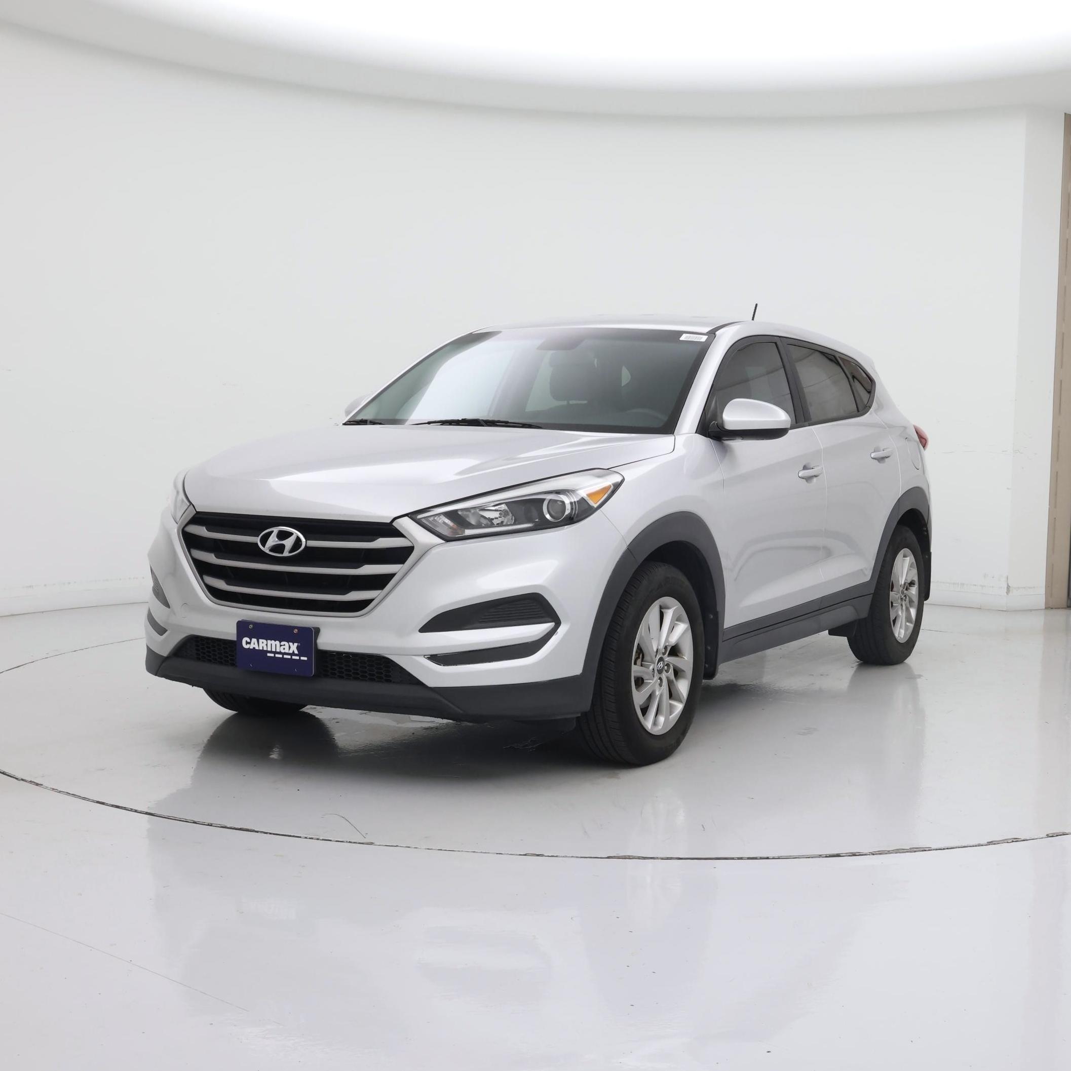 Thumbnail: 2017 Hyundai Tucson - 4