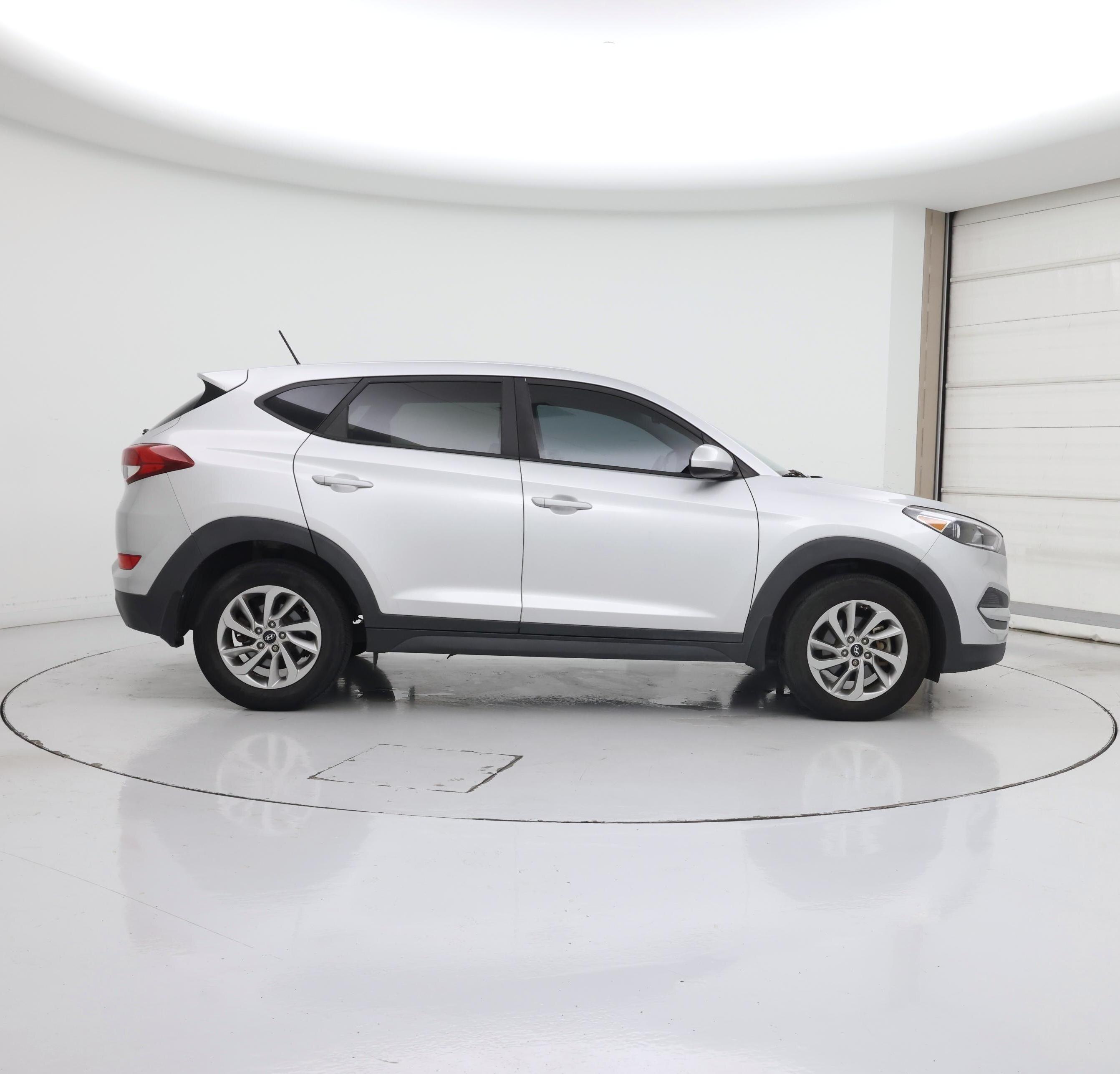 Thumbnail: 2017 Hyundai Tucson - 7