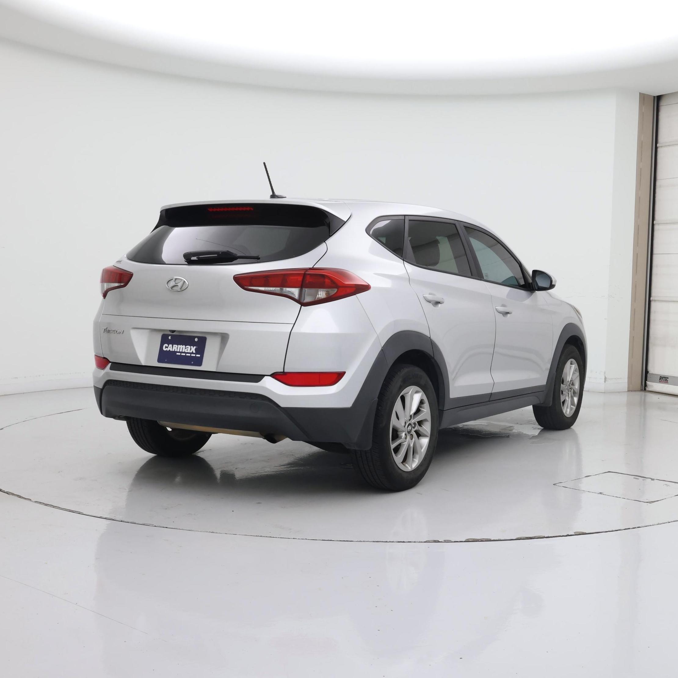 Thumbnail: 2017 Hyundai Tucson - 8