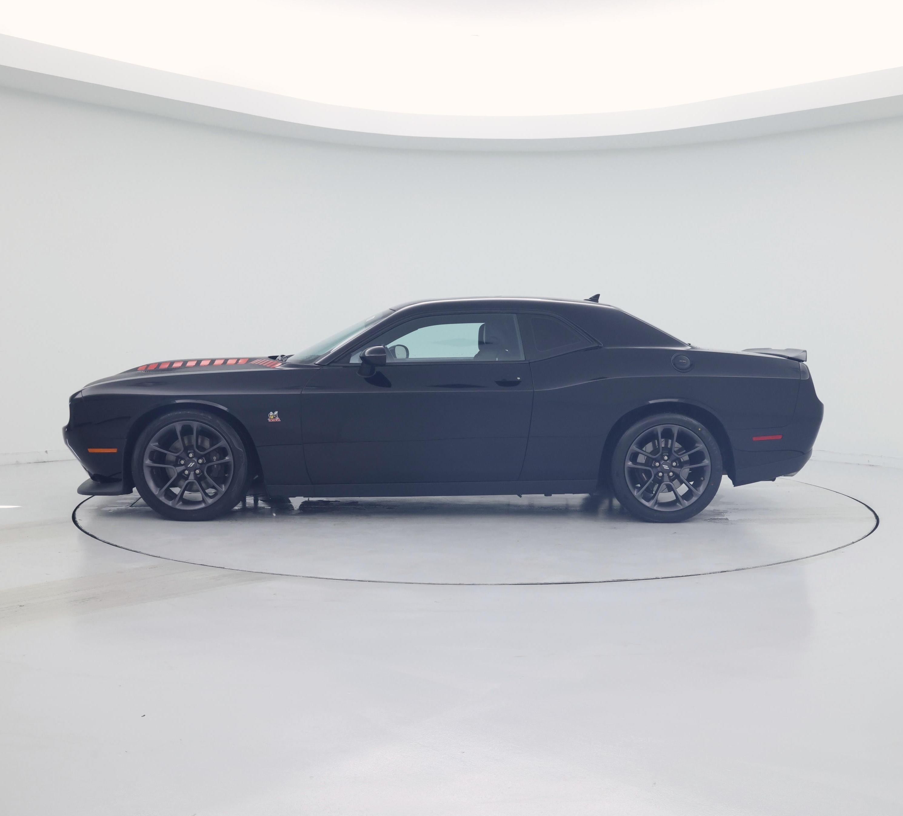 Thumbnail: 2023 Dodge Challenger - 3