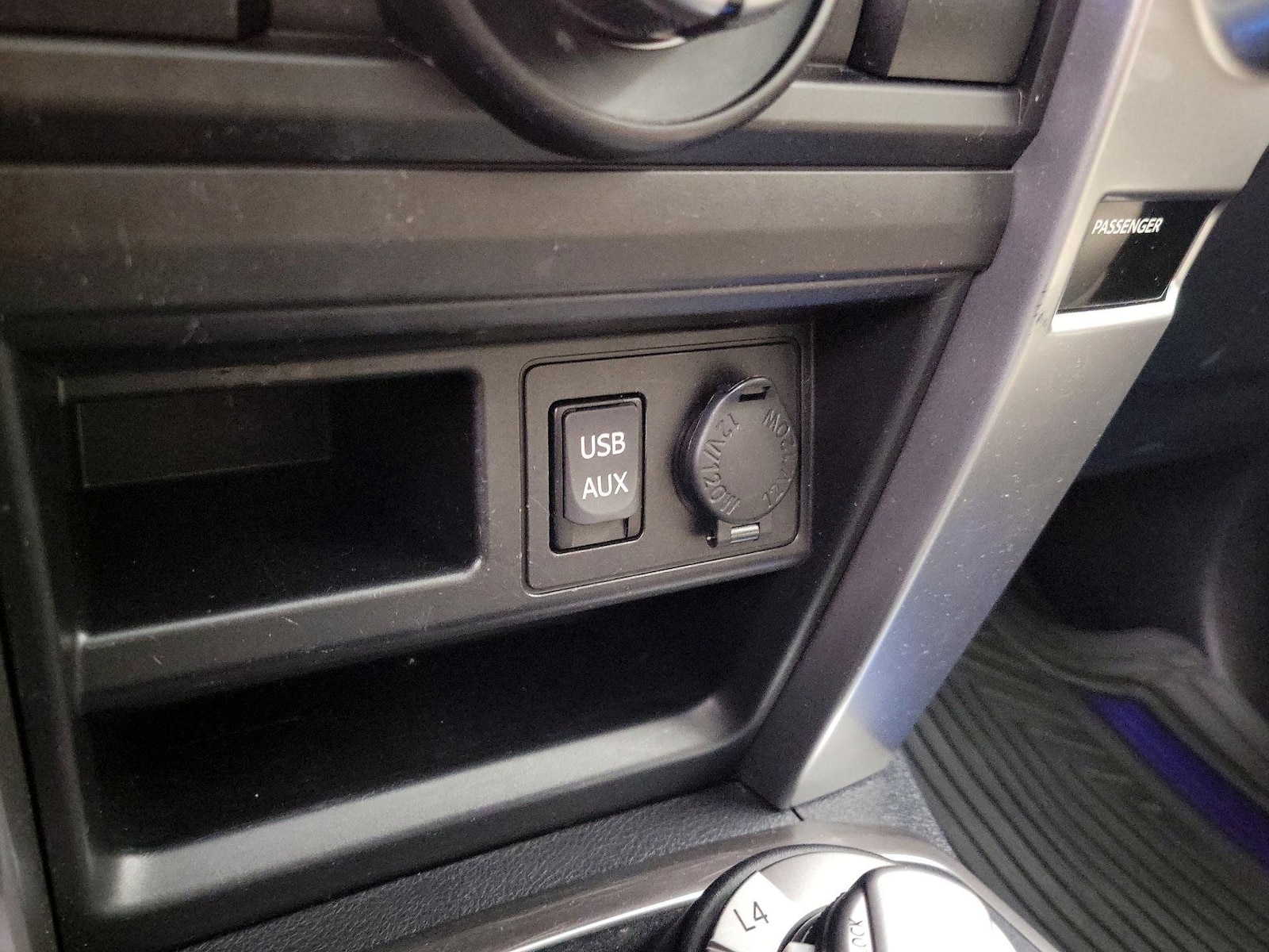 2018 Toyota 4Runner SR5 Premium - Photo 19